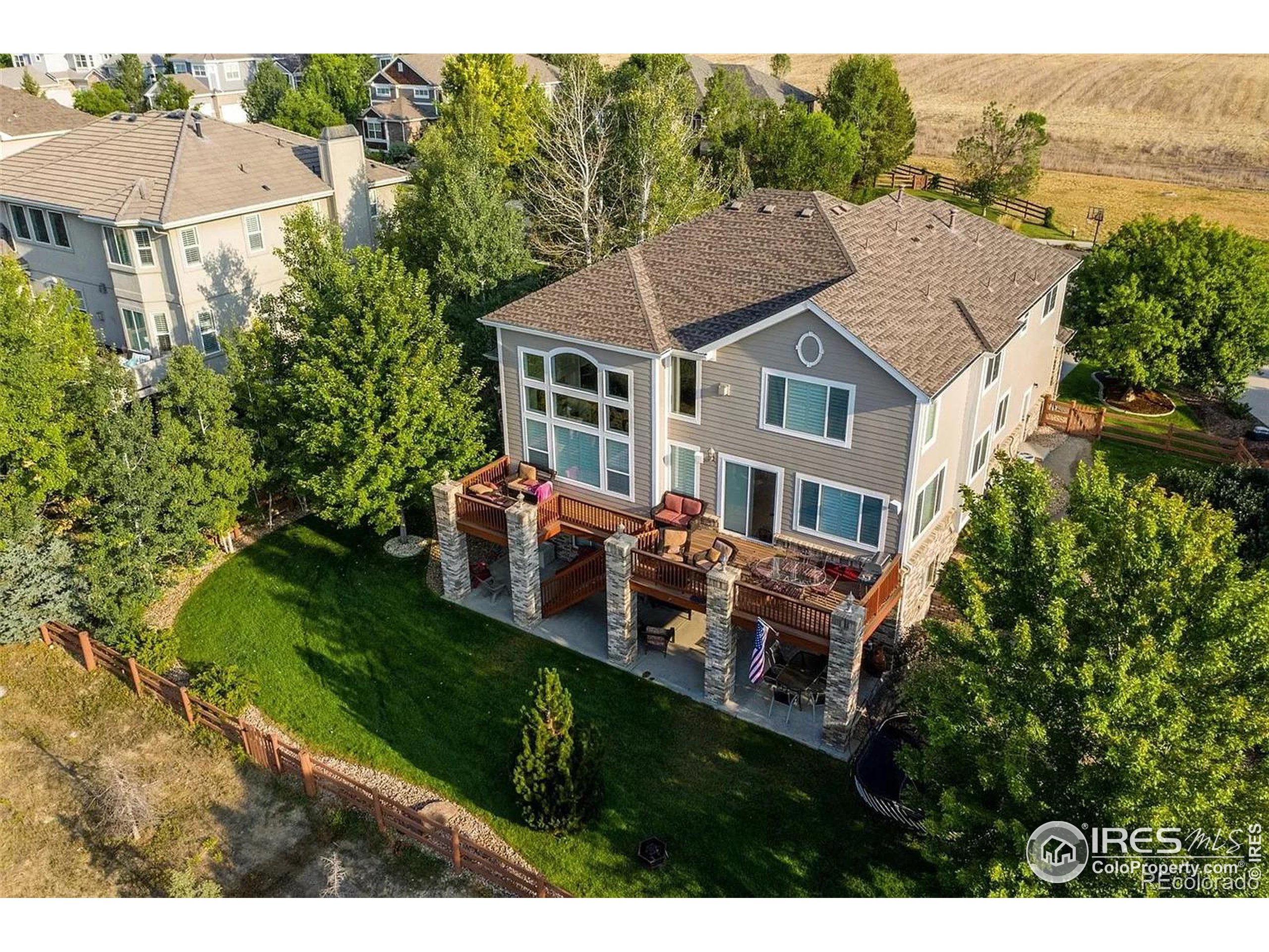 5324 Stoneybrook Dr