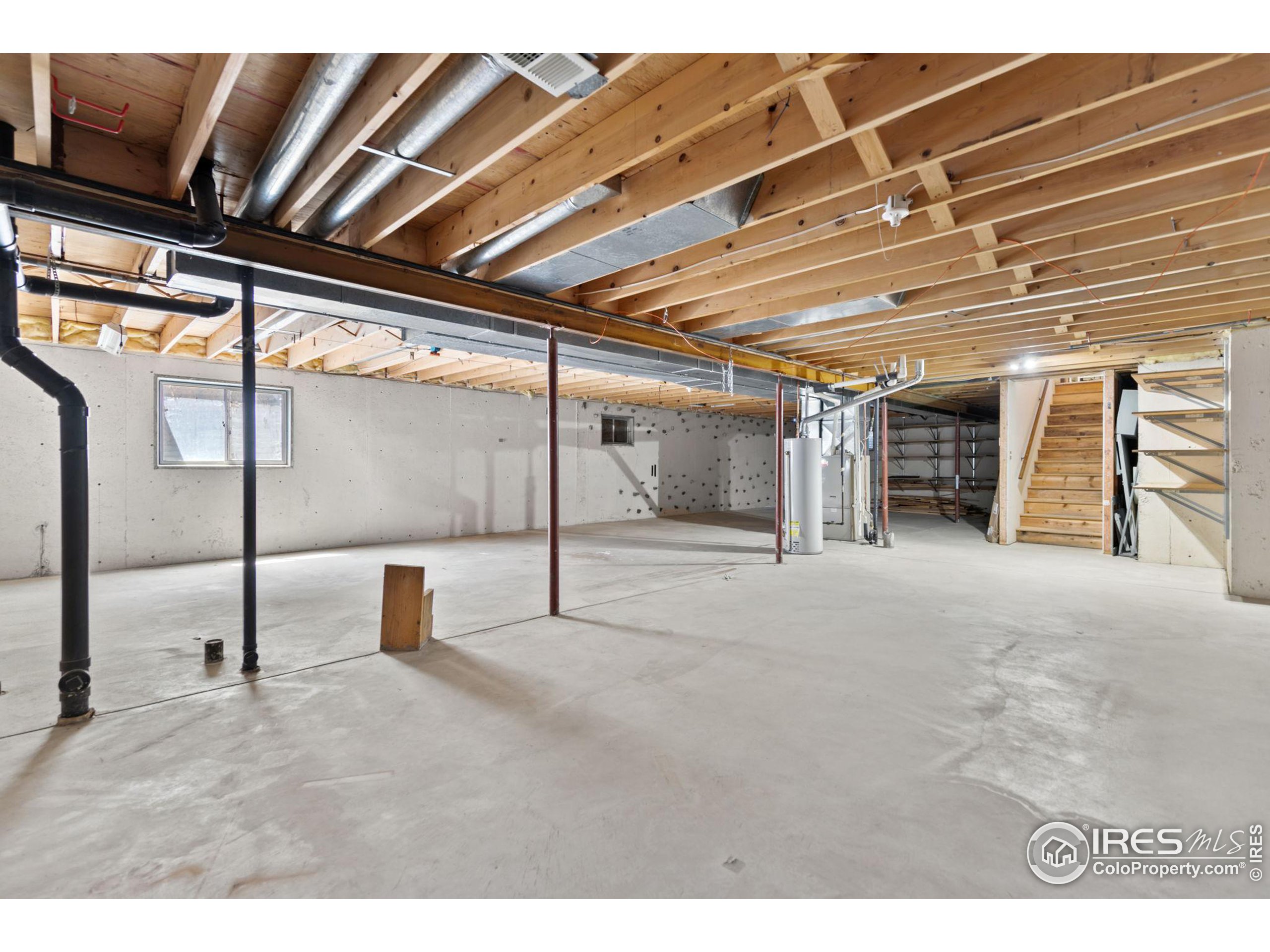 4857 Sheridan Ave