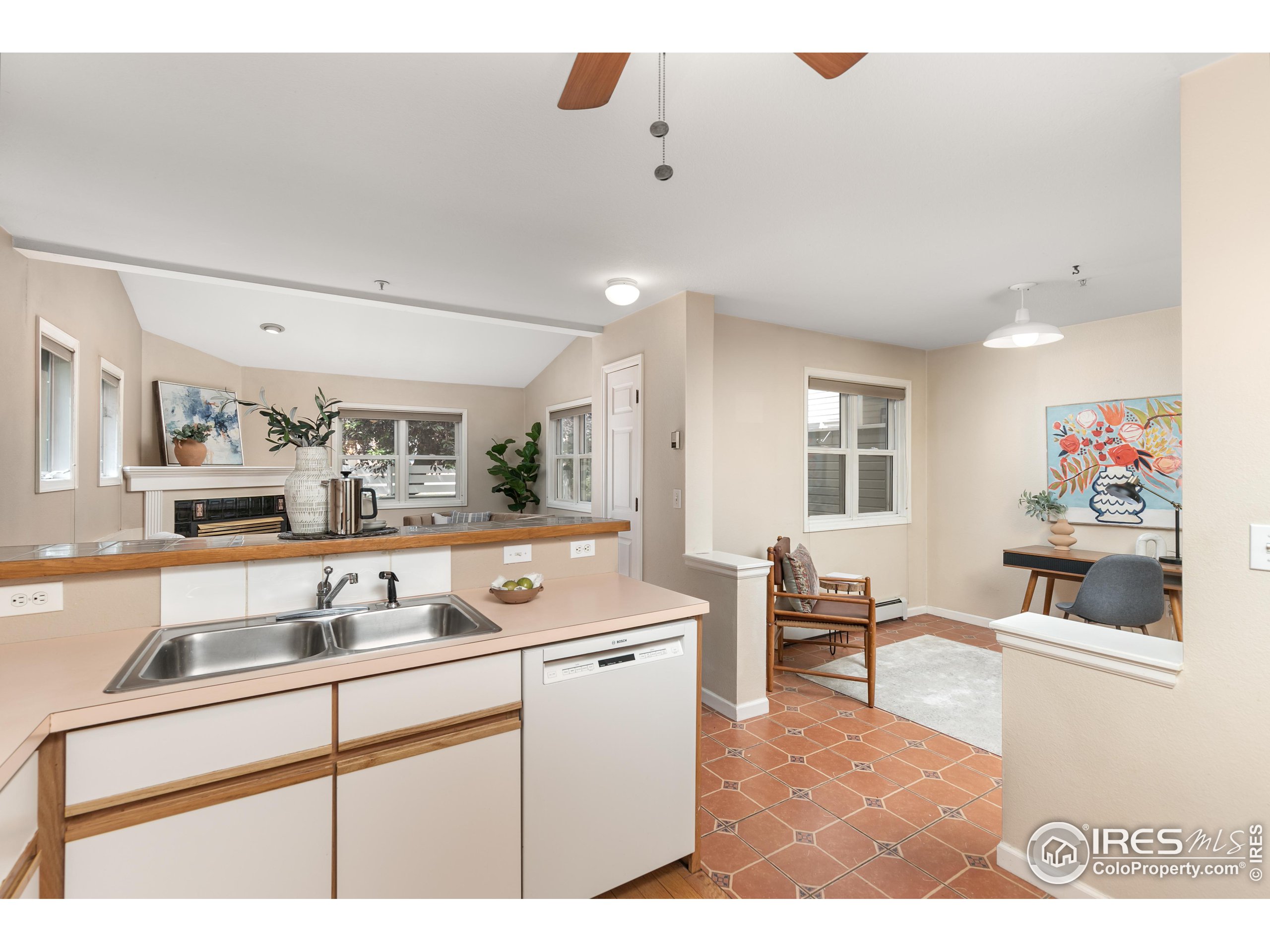 3103 29th St 103