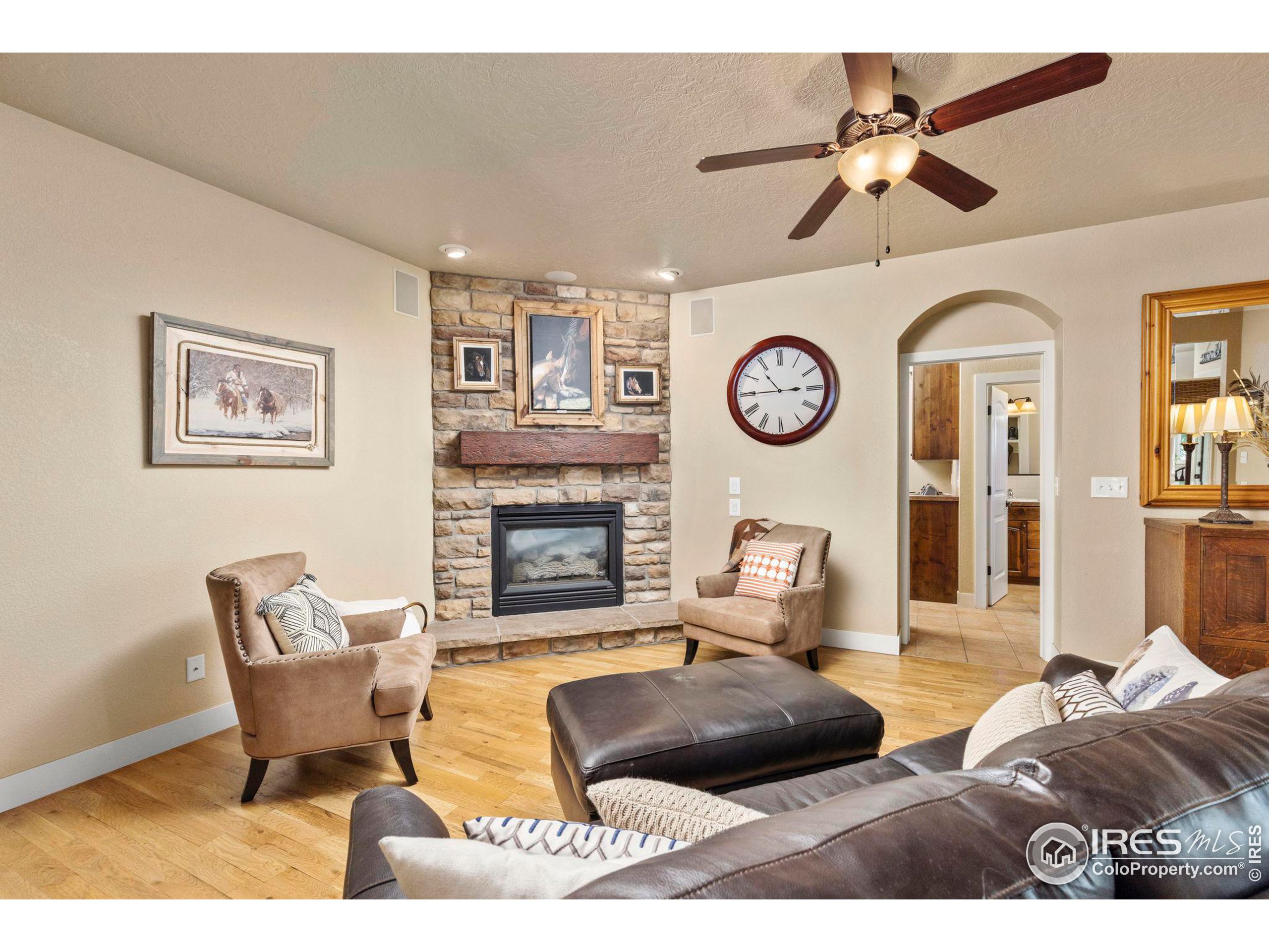 5400 Arrowhead Dr
