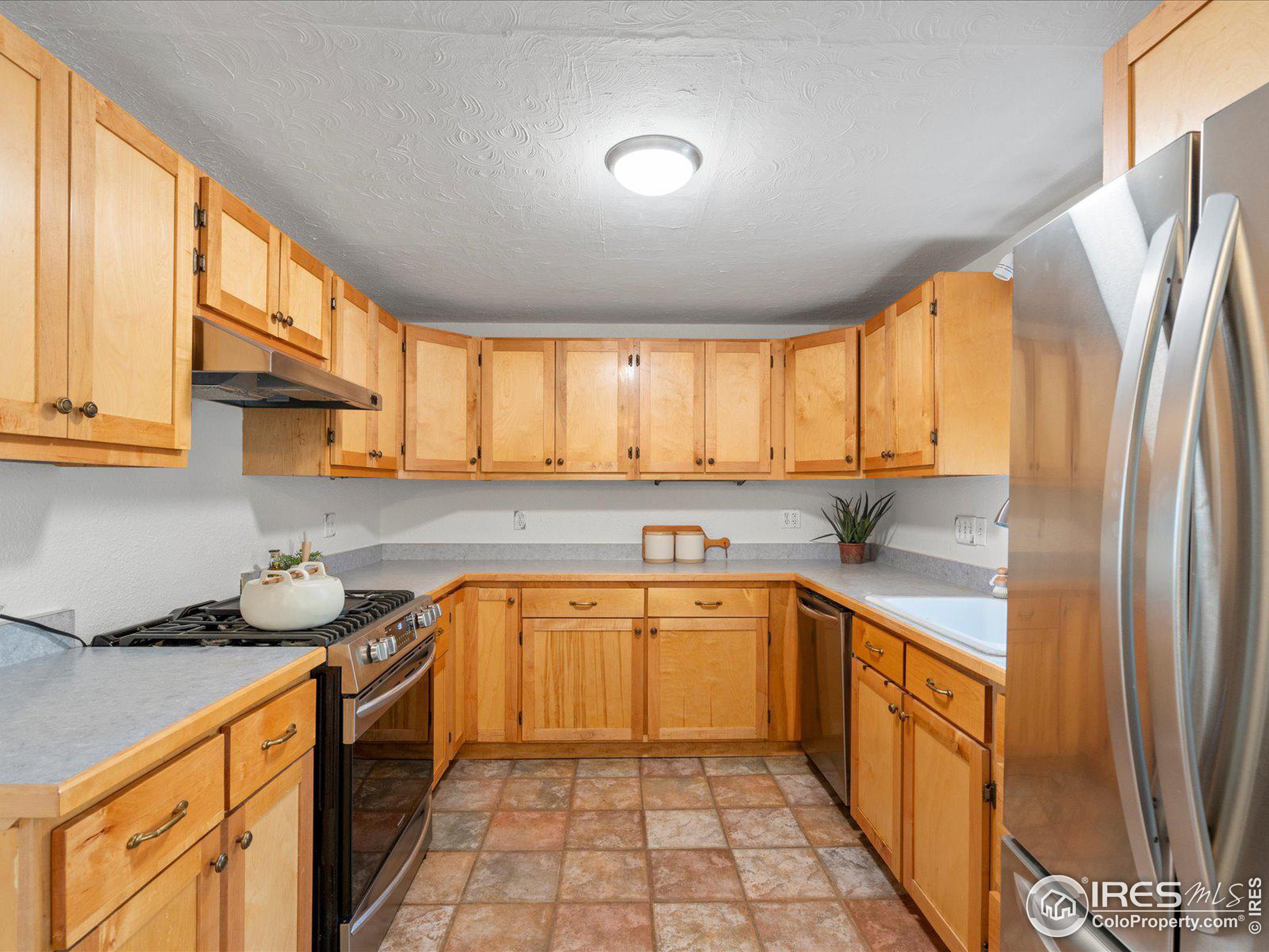 31851 Warrens Rd