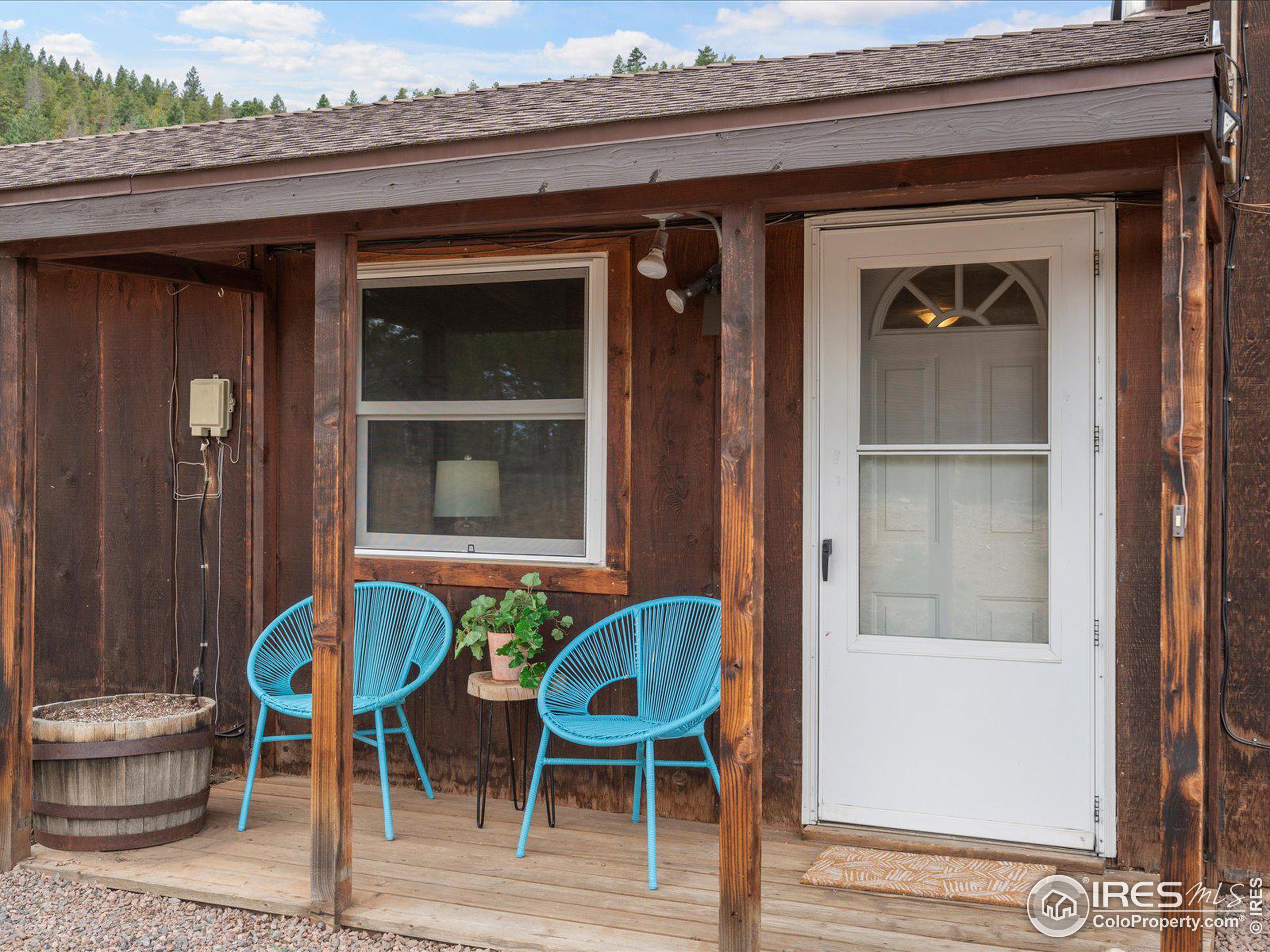 31851 Warrens Rd