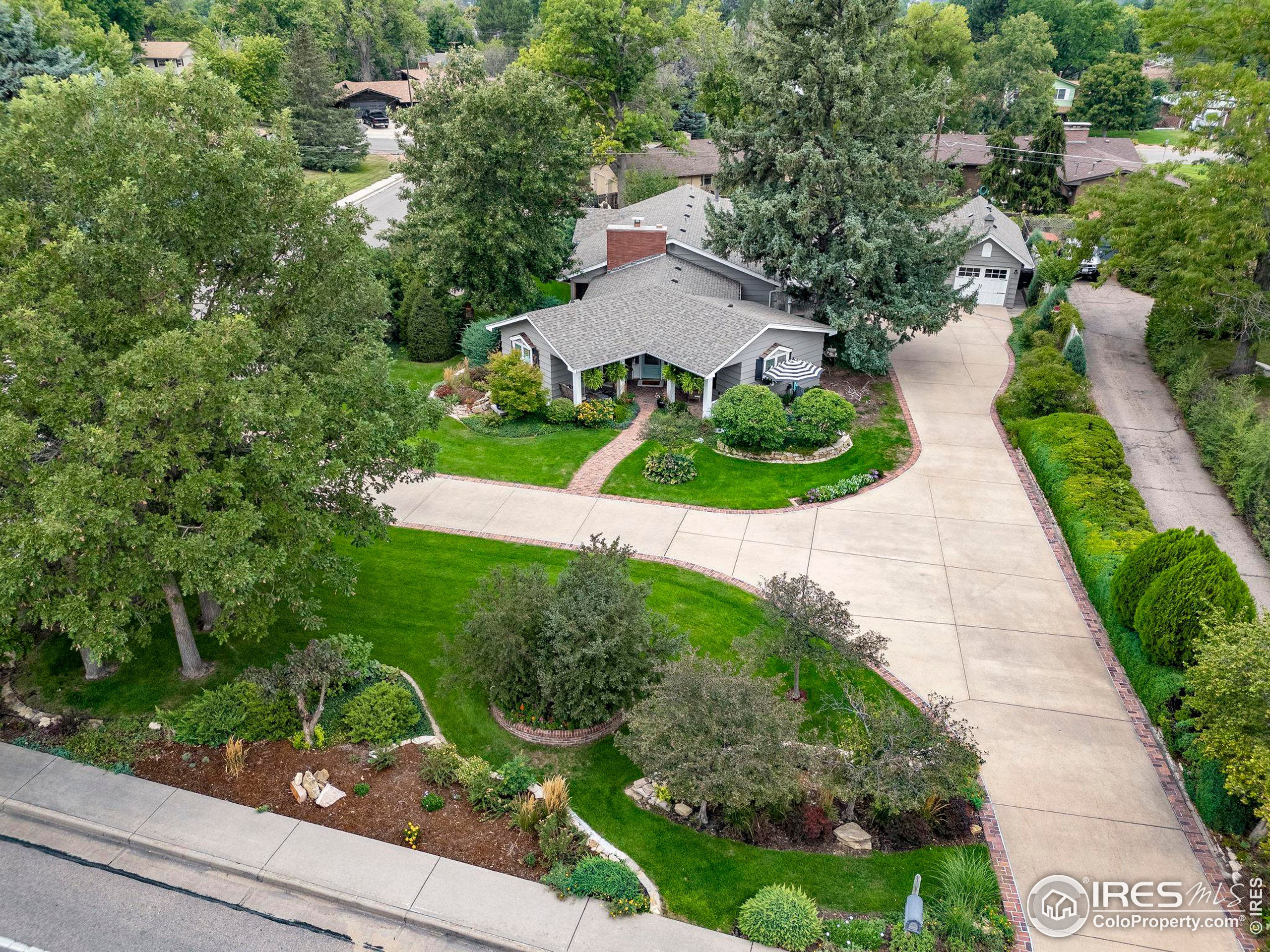 2633 W Reservoir Rd
