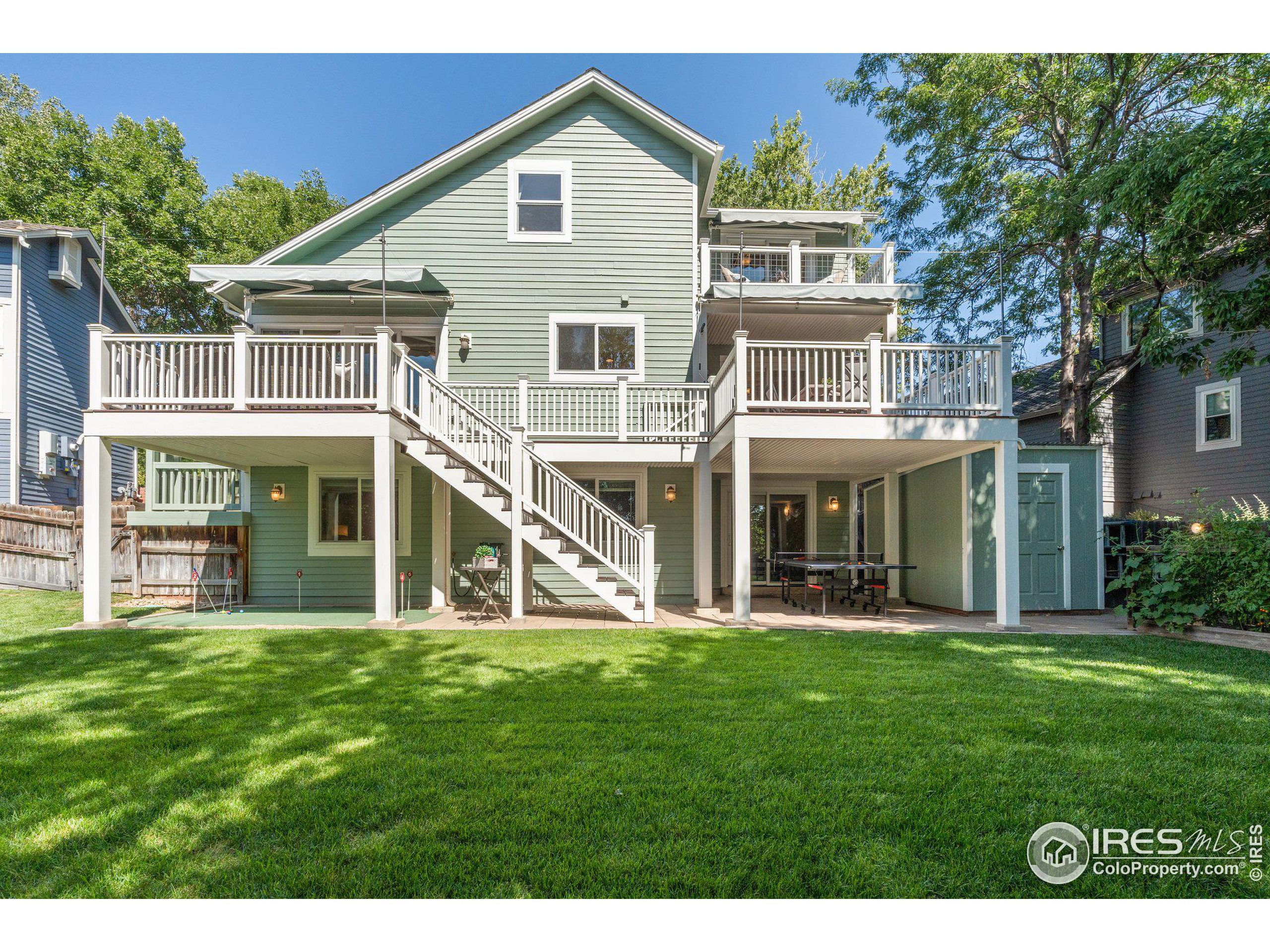 650 Columbine Ct