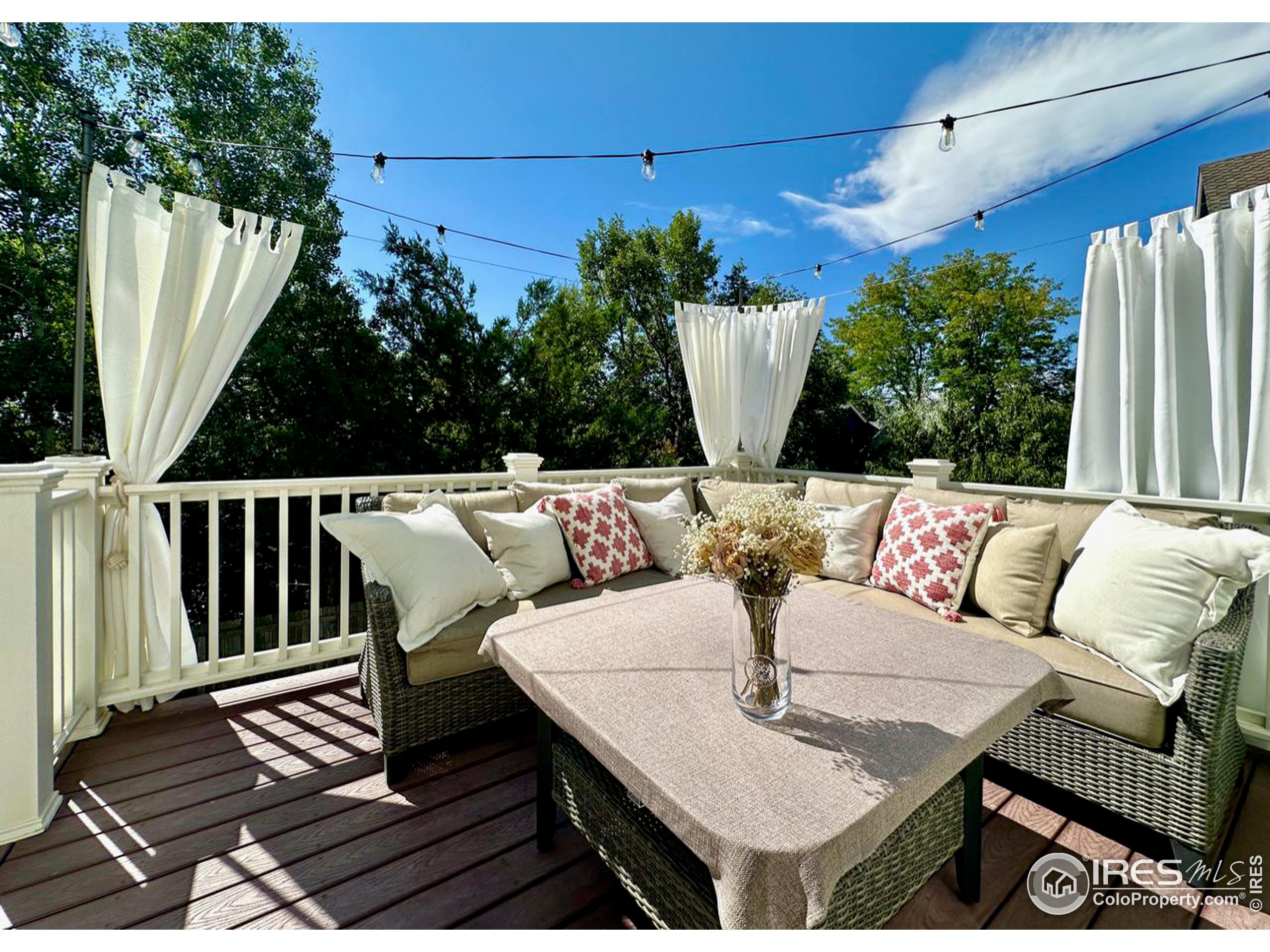 650 Columbine Ct
