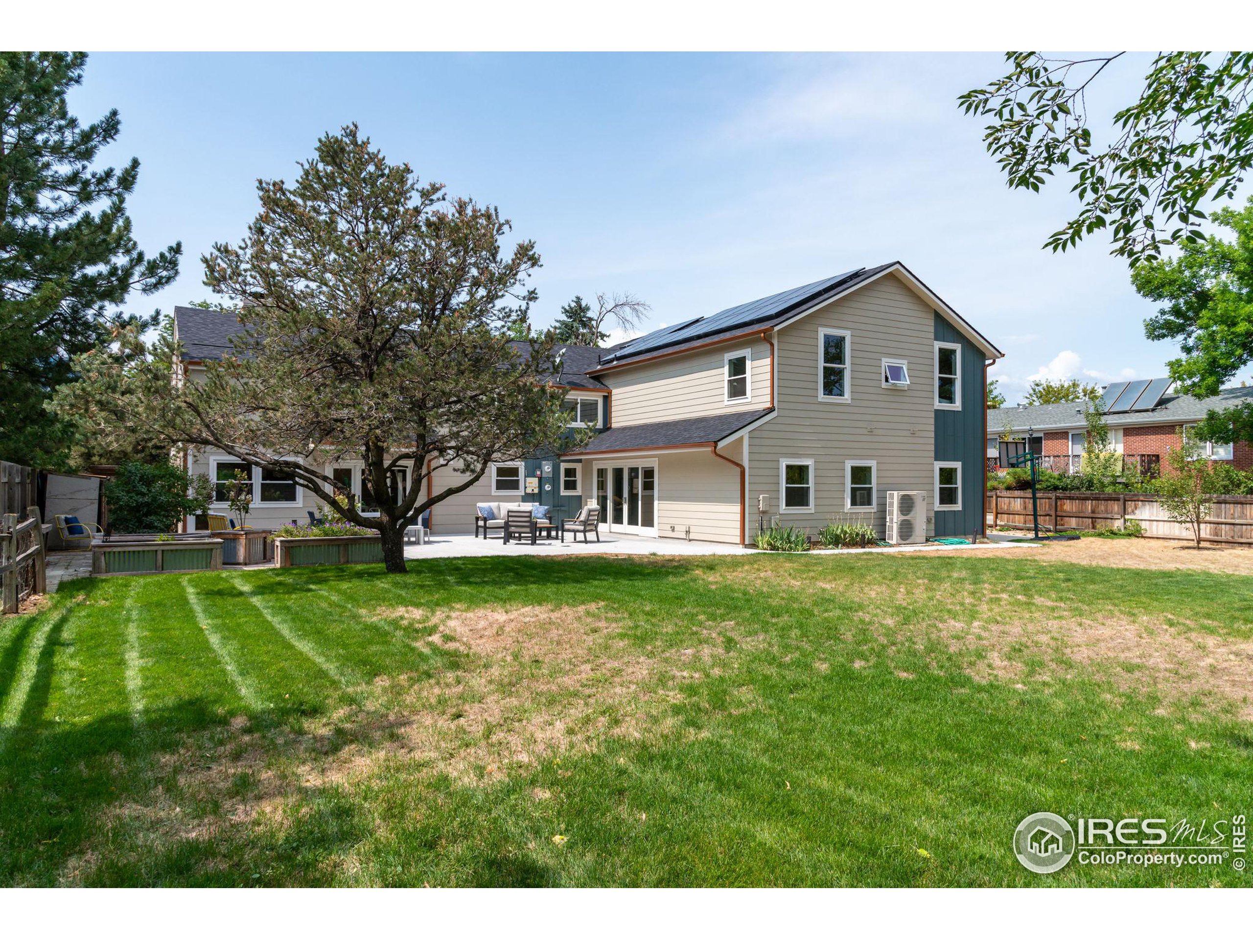 890 Cypress Dr