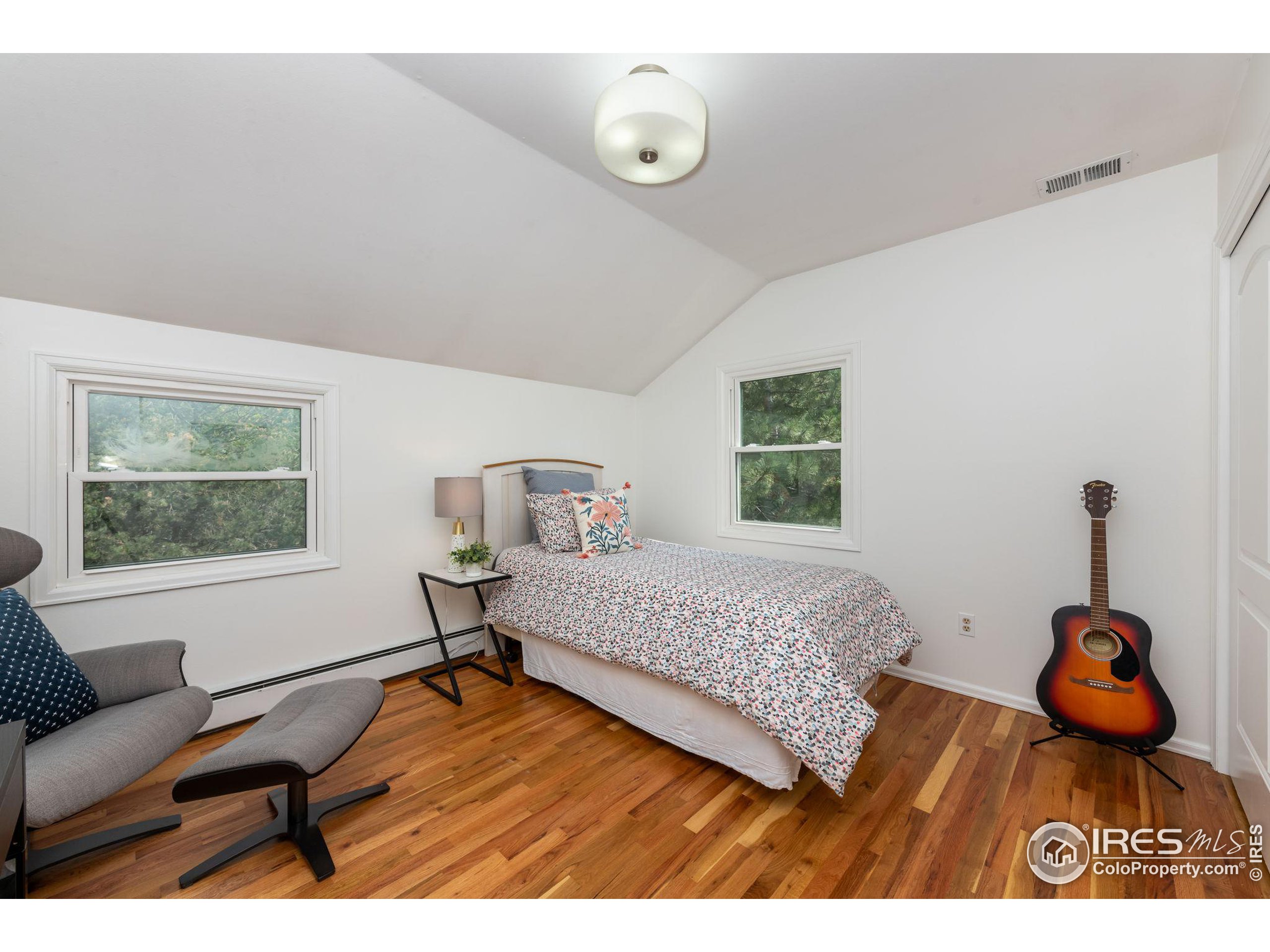 890 Cypress Dr