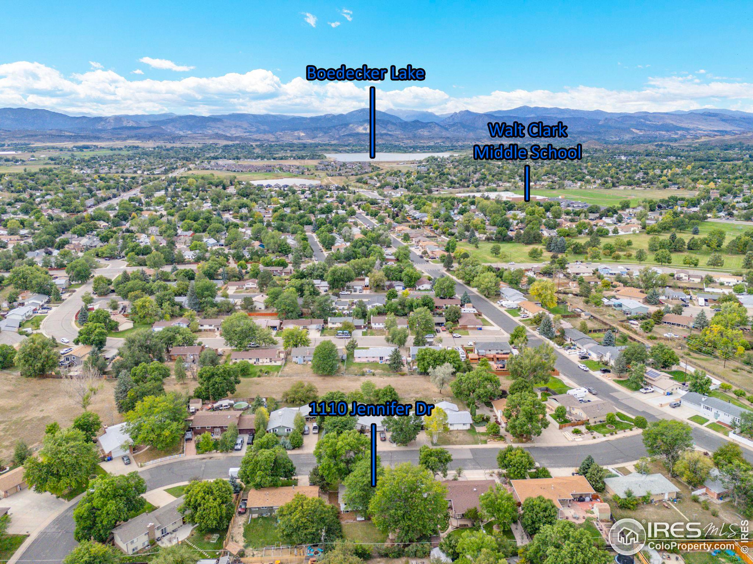 1110 Jennifer Dr