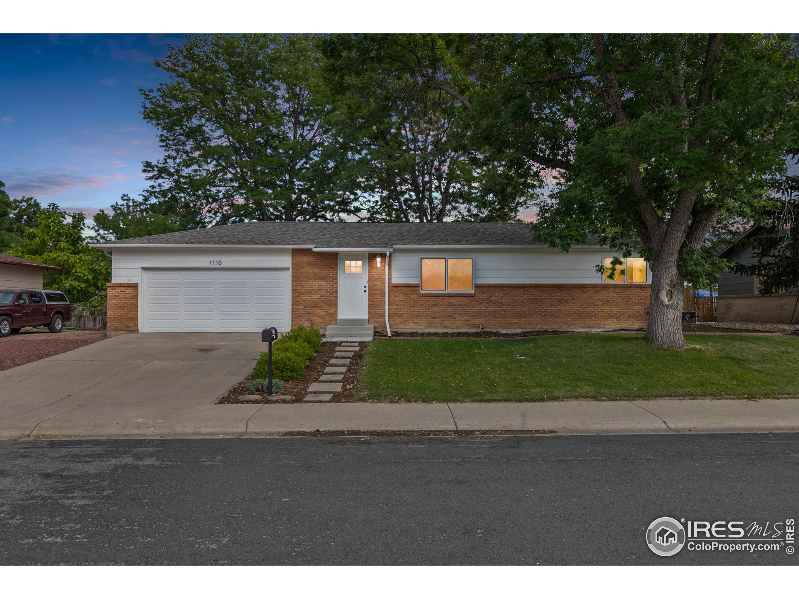 1110 Jennifer Dr