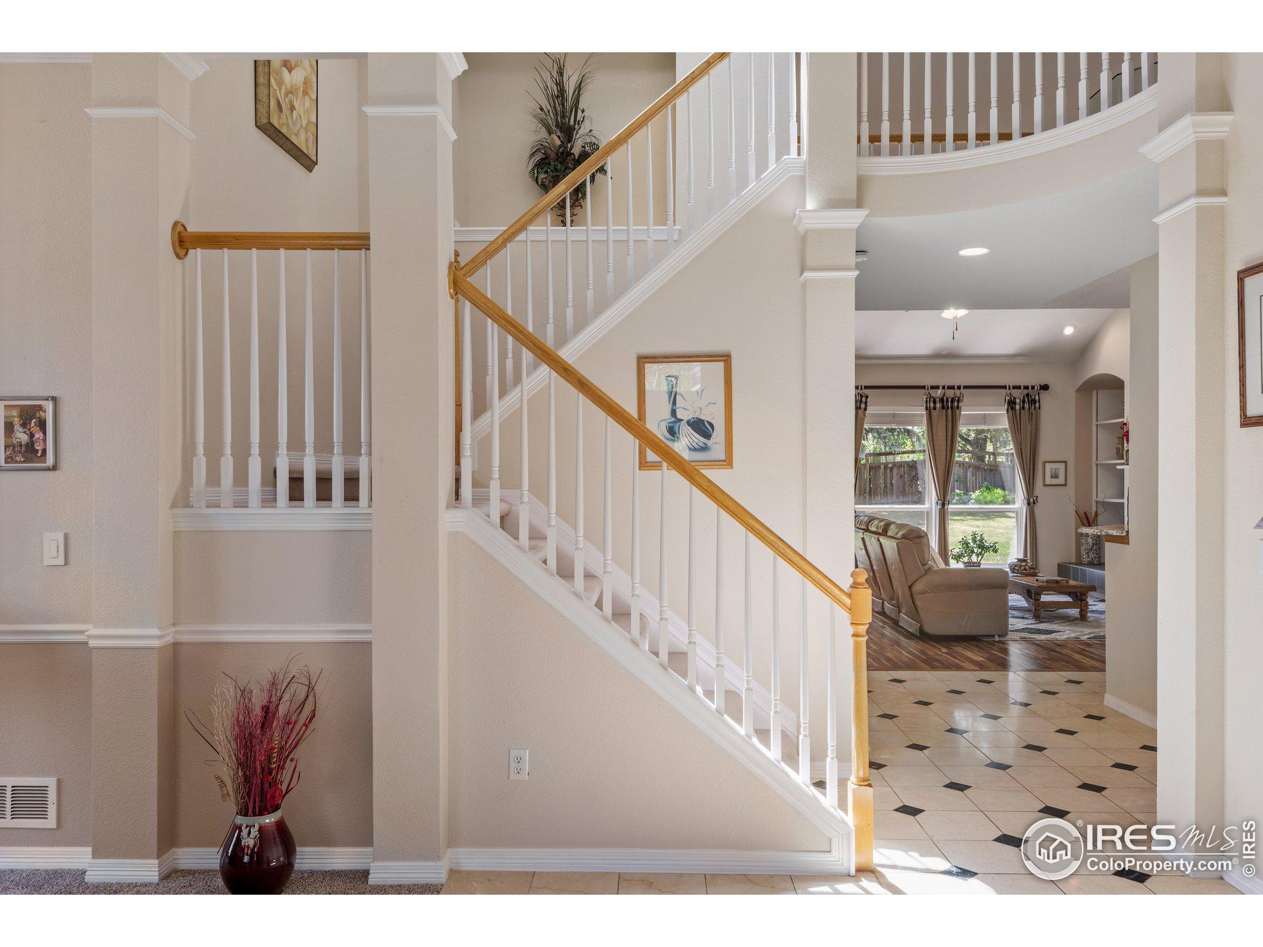 300 Whitetail Cir