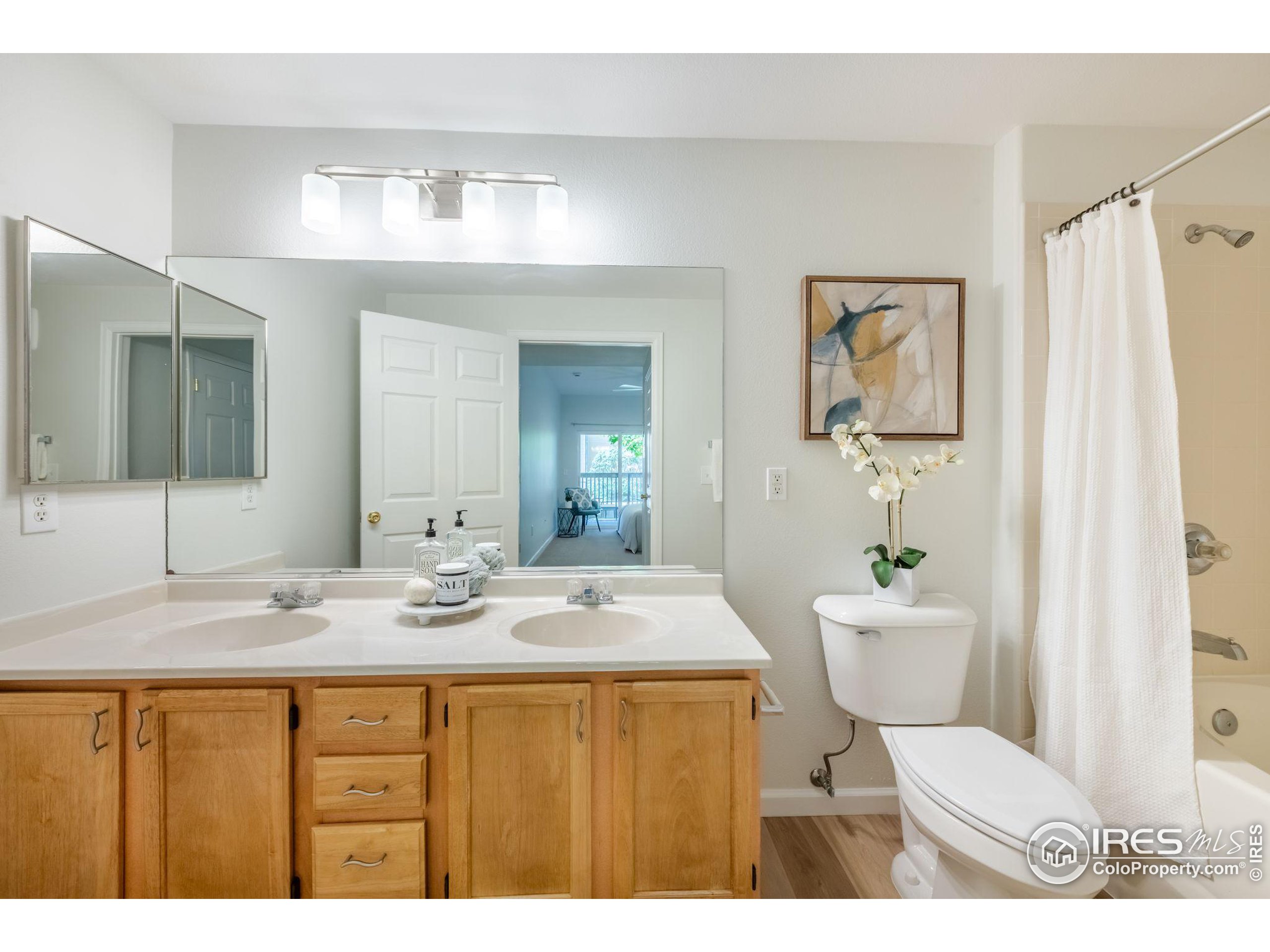 1090 Opal St 103