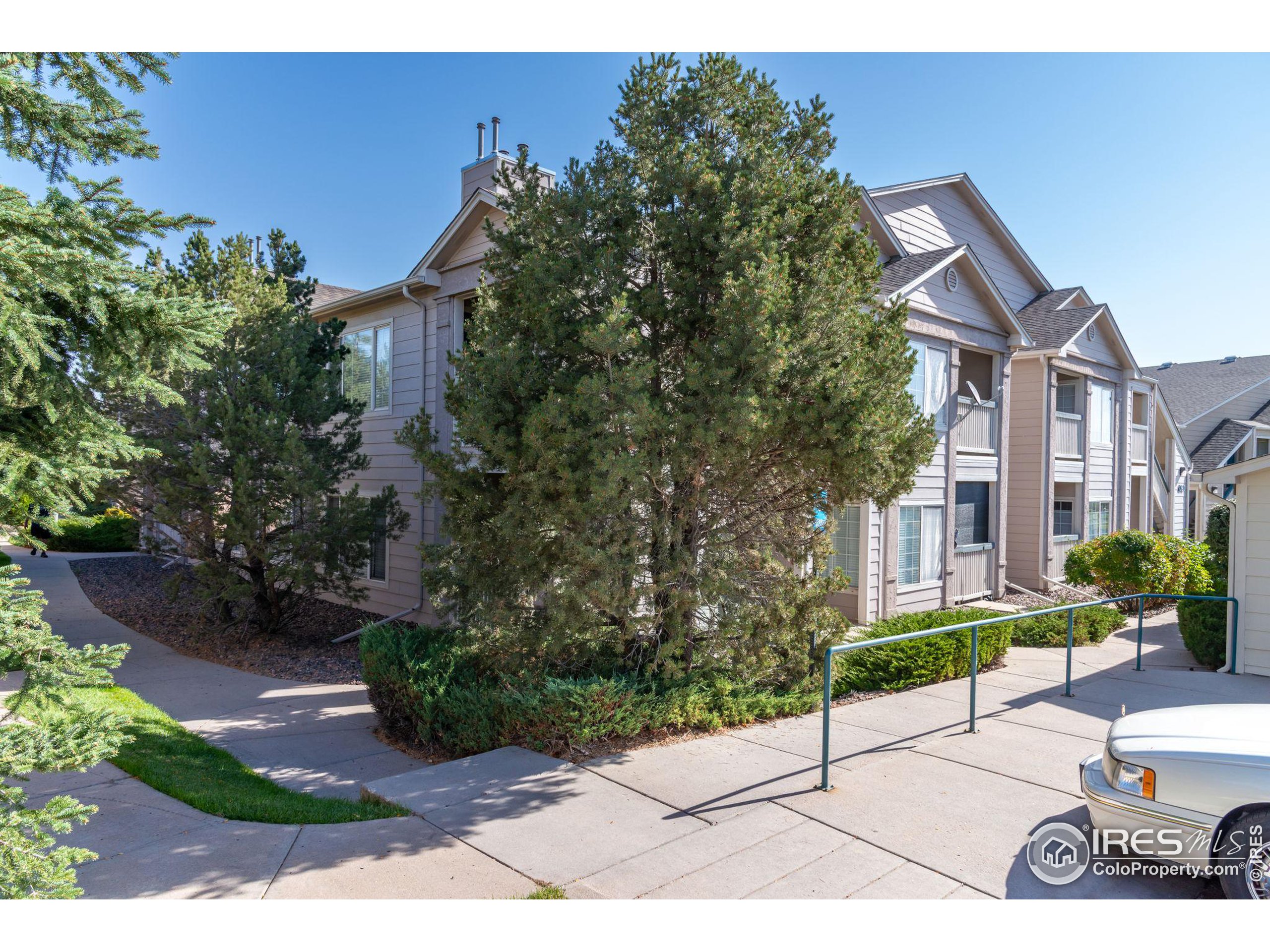 1090 Opal St 103