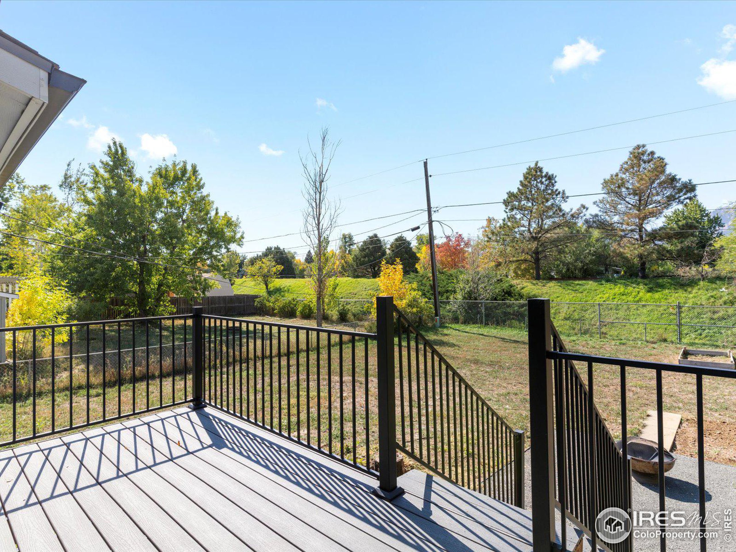 1005 Waite Dr