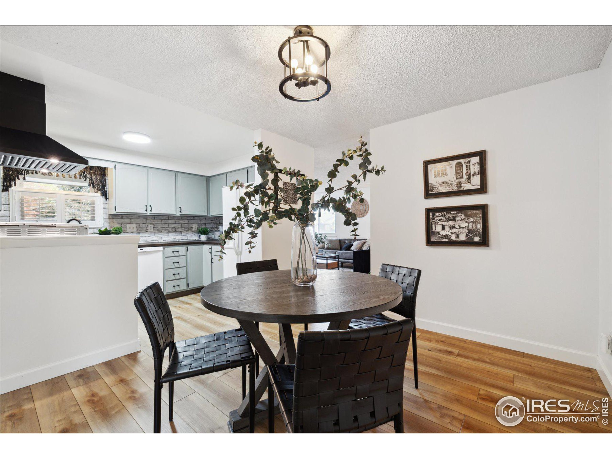 907 Bragg Pl
