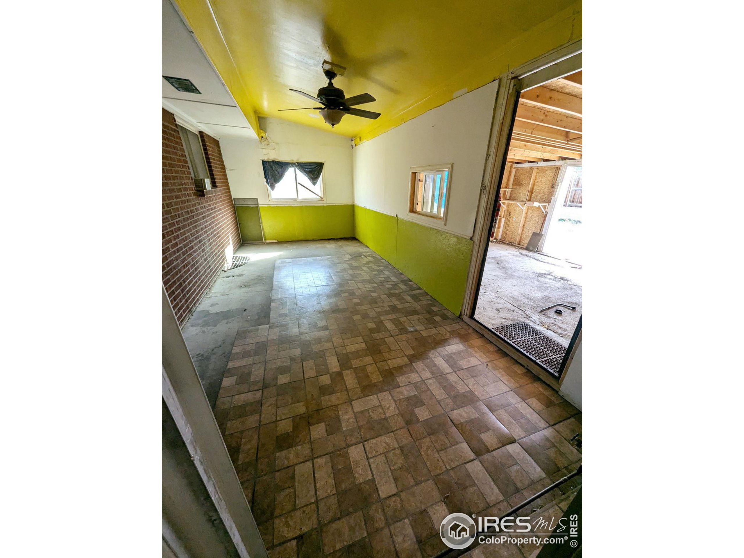 8219 Nola Dr