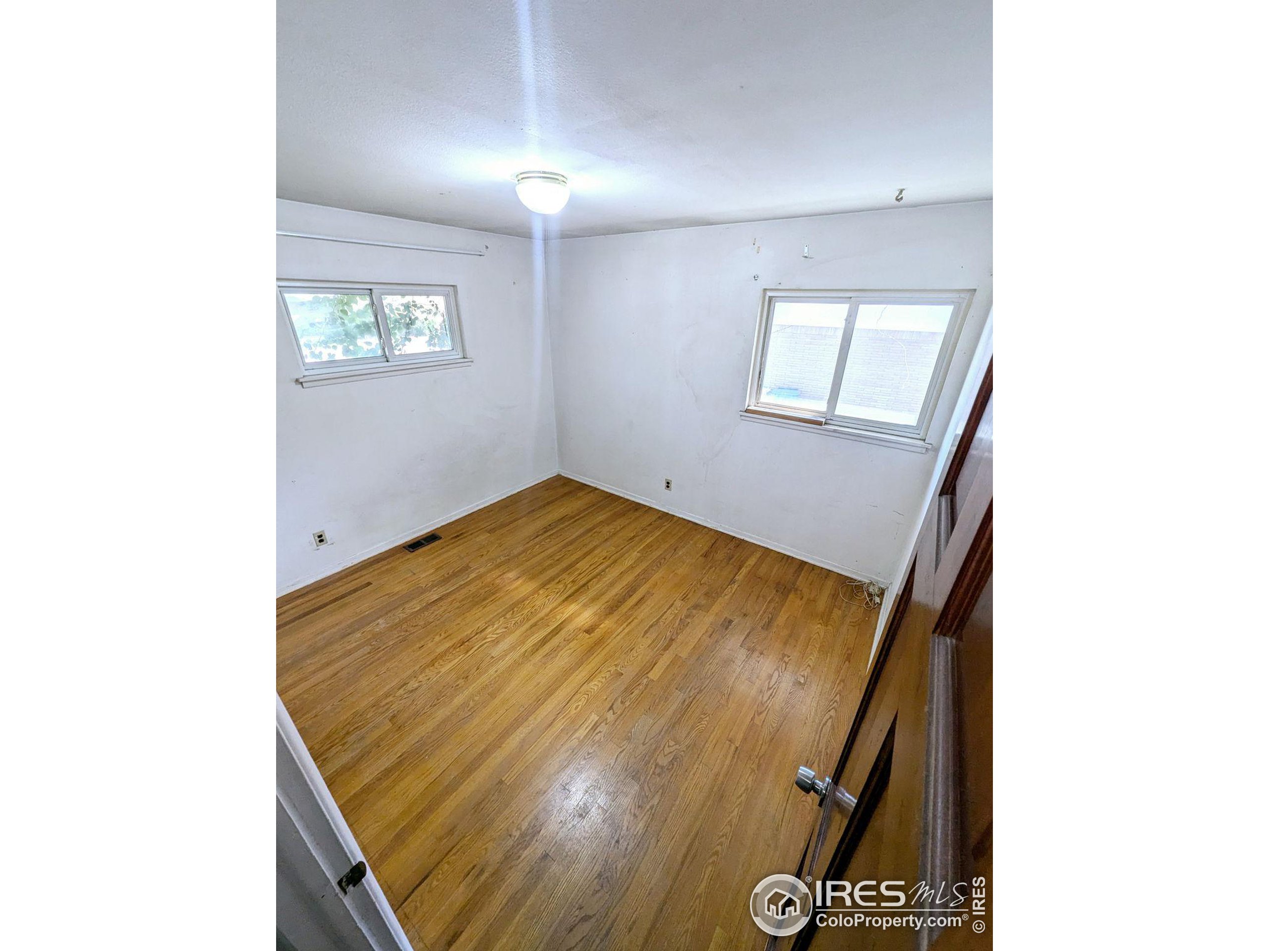 8219 Nola Dr