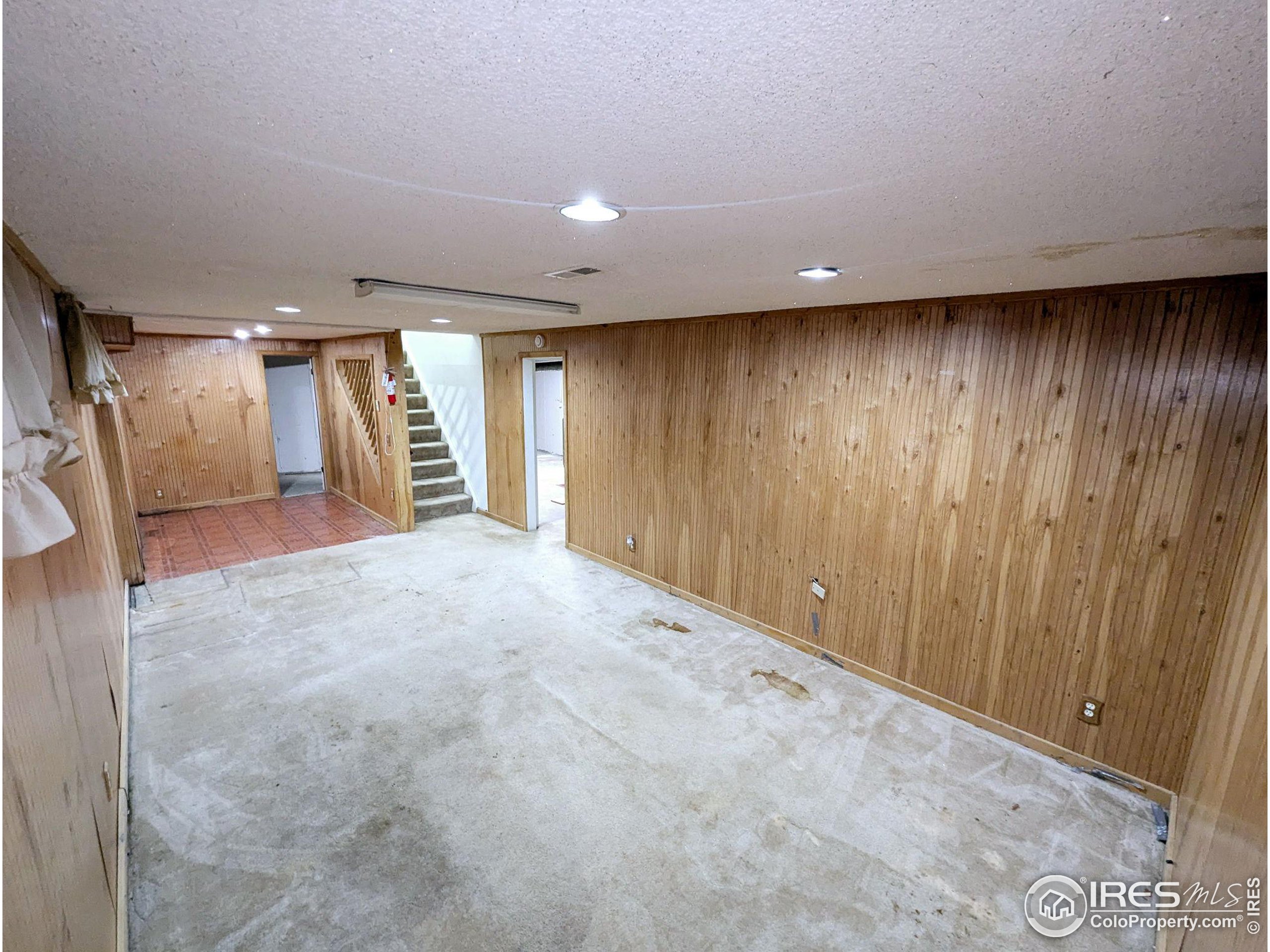 8219 Nola Dr