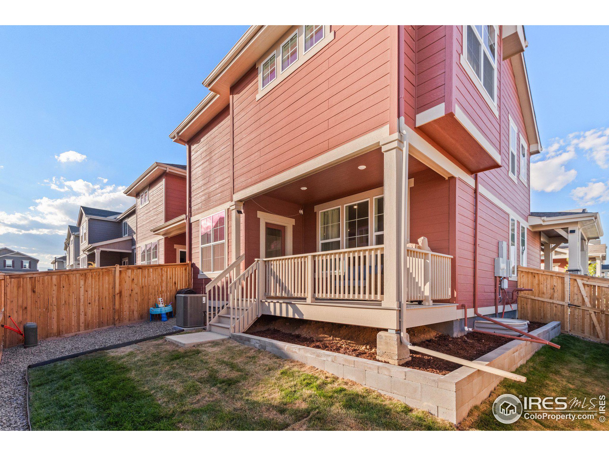 660 Eldorado Dr
