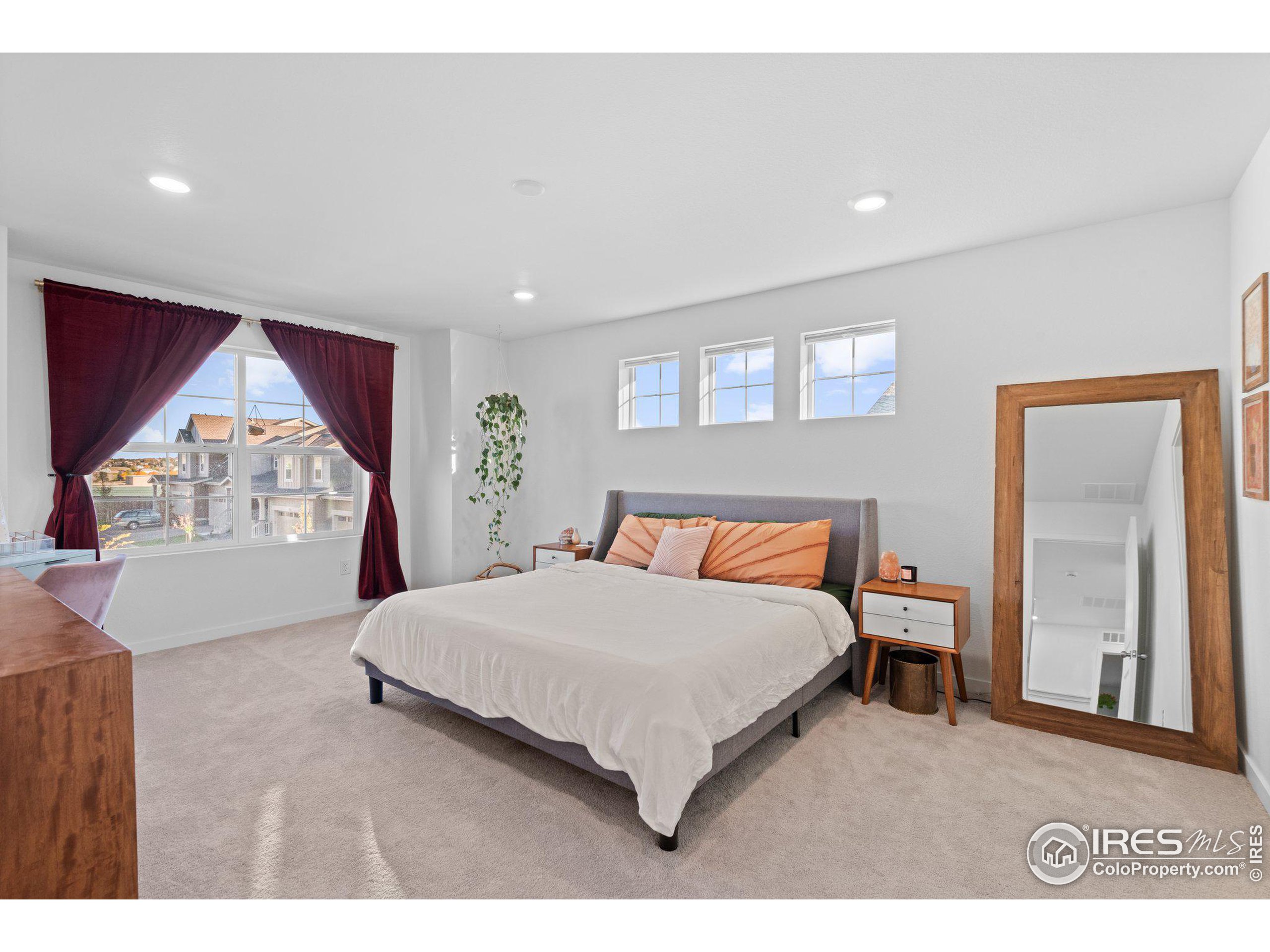 660 Eldorado Dr