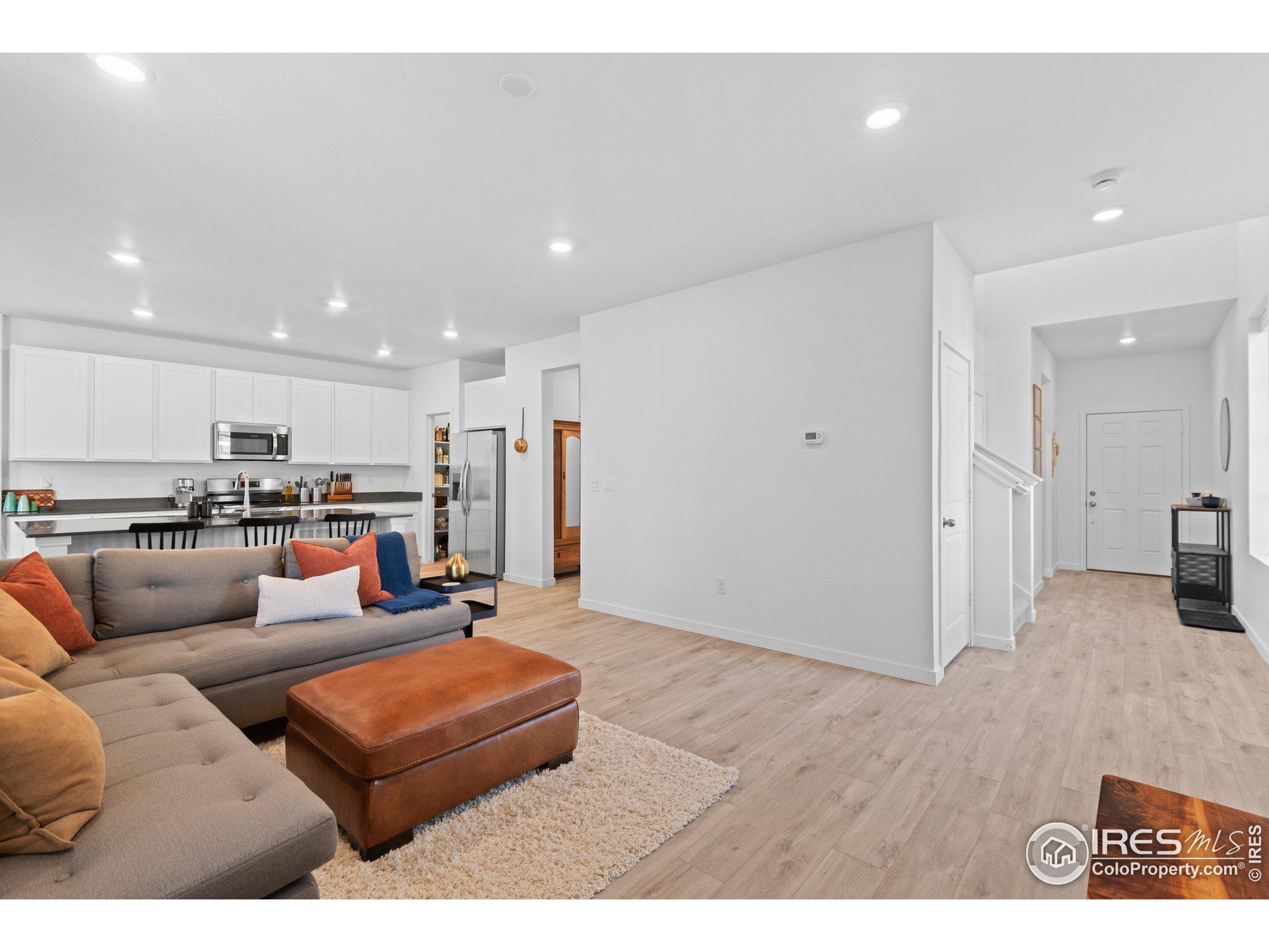 660 Eldorado Dr
