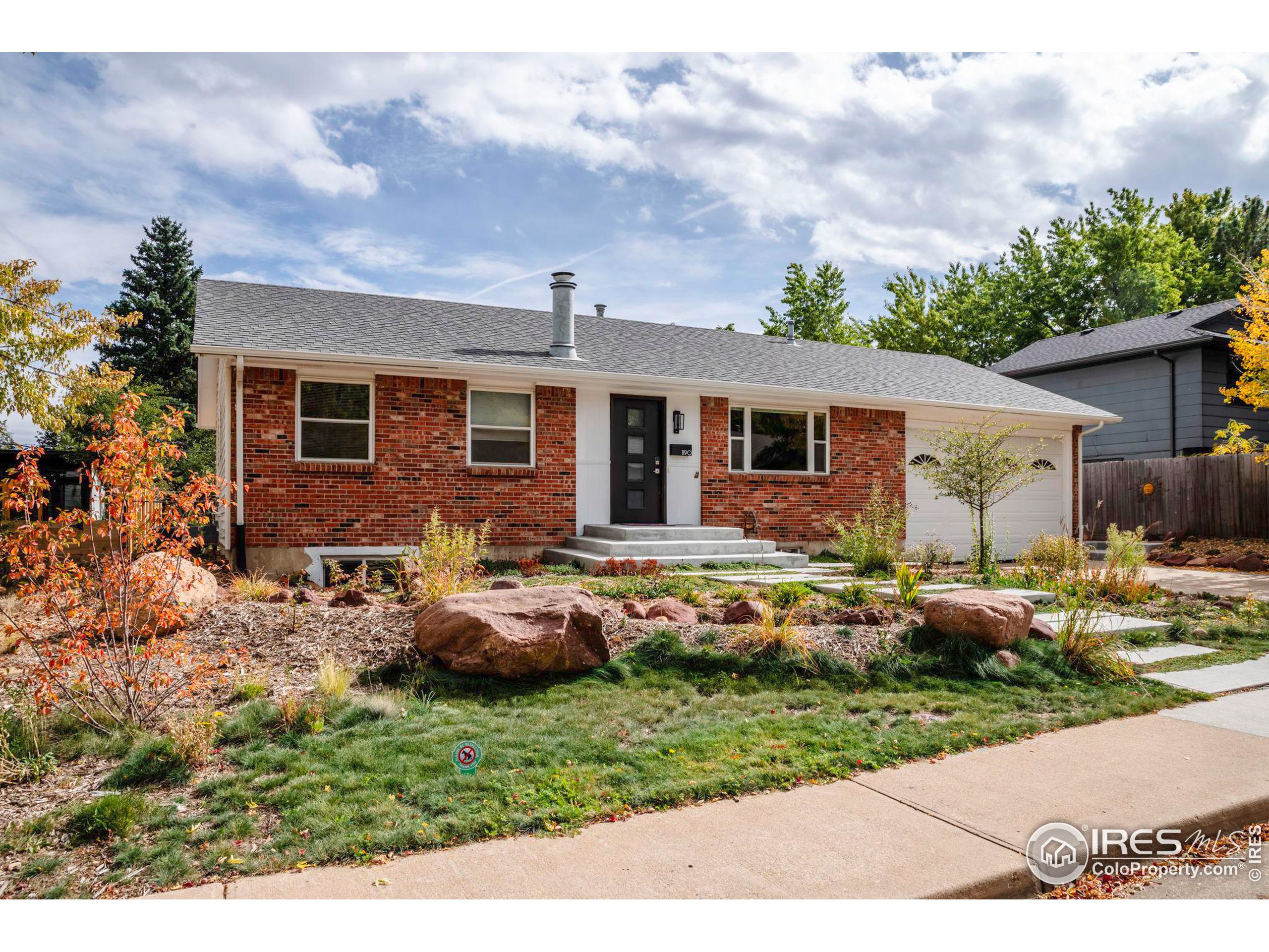 1190 Edinboro Dr