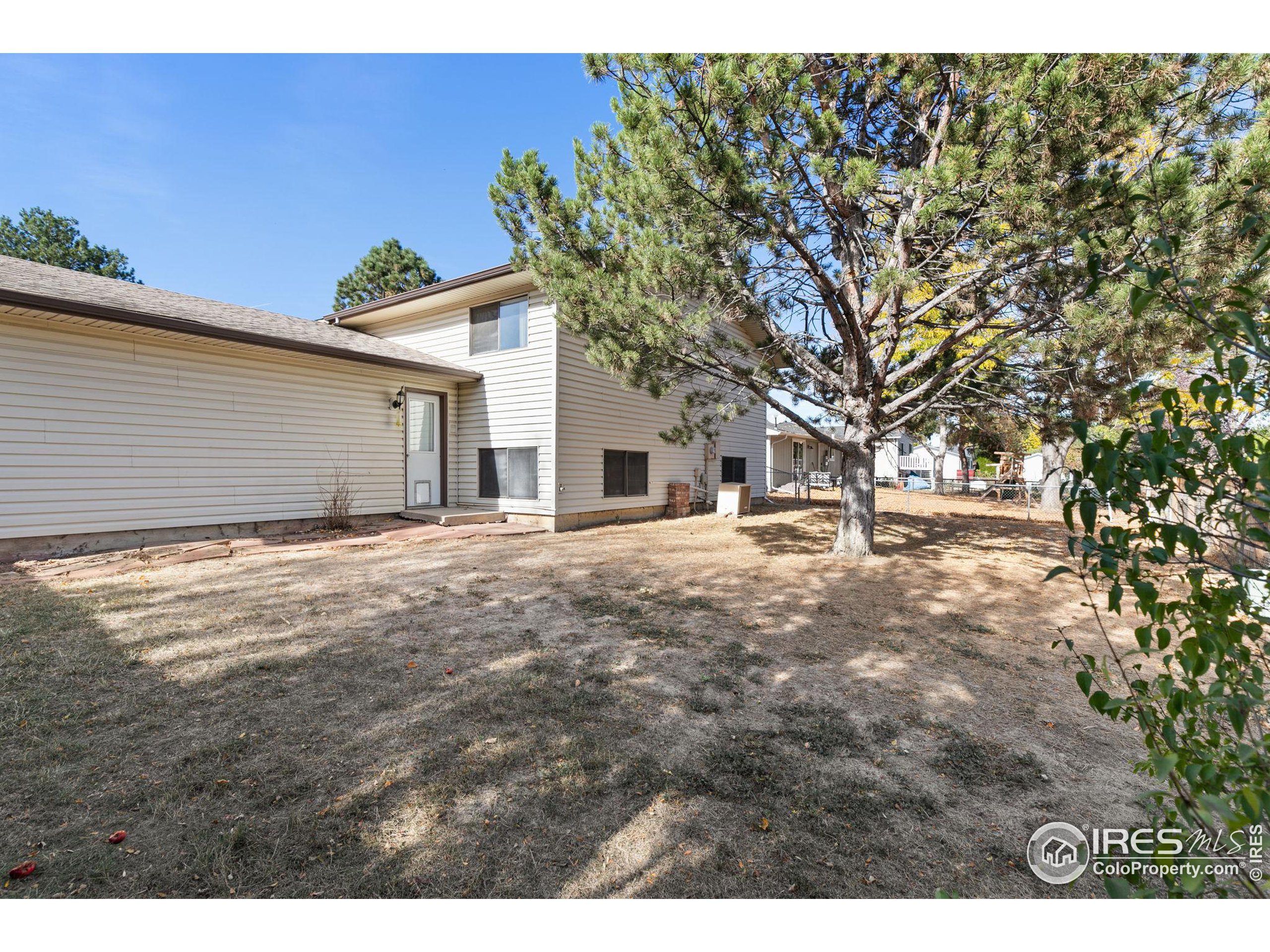 1130 Juliana Dr
