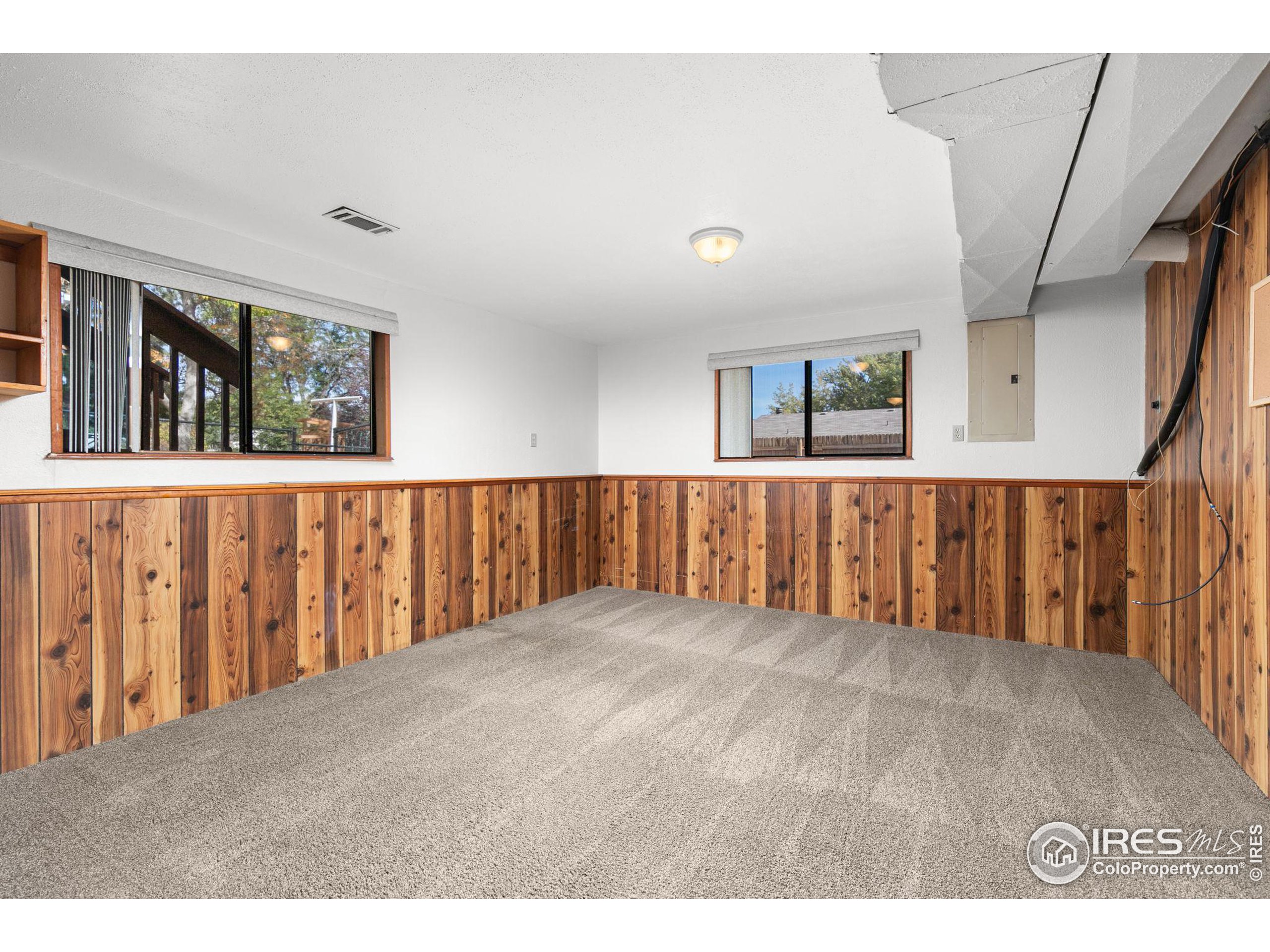 1130 Juliana Dr