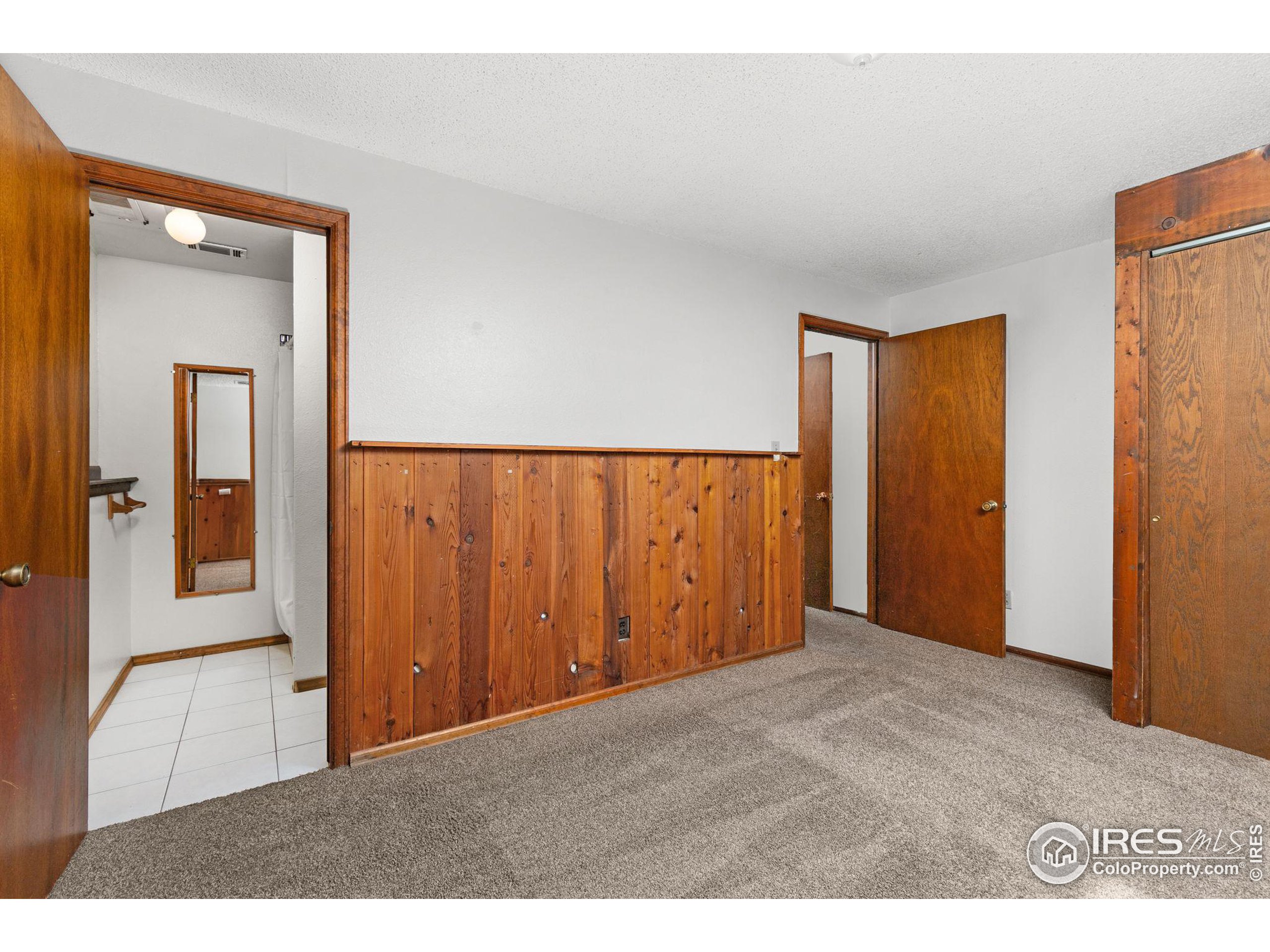 1130 Juliana Dr