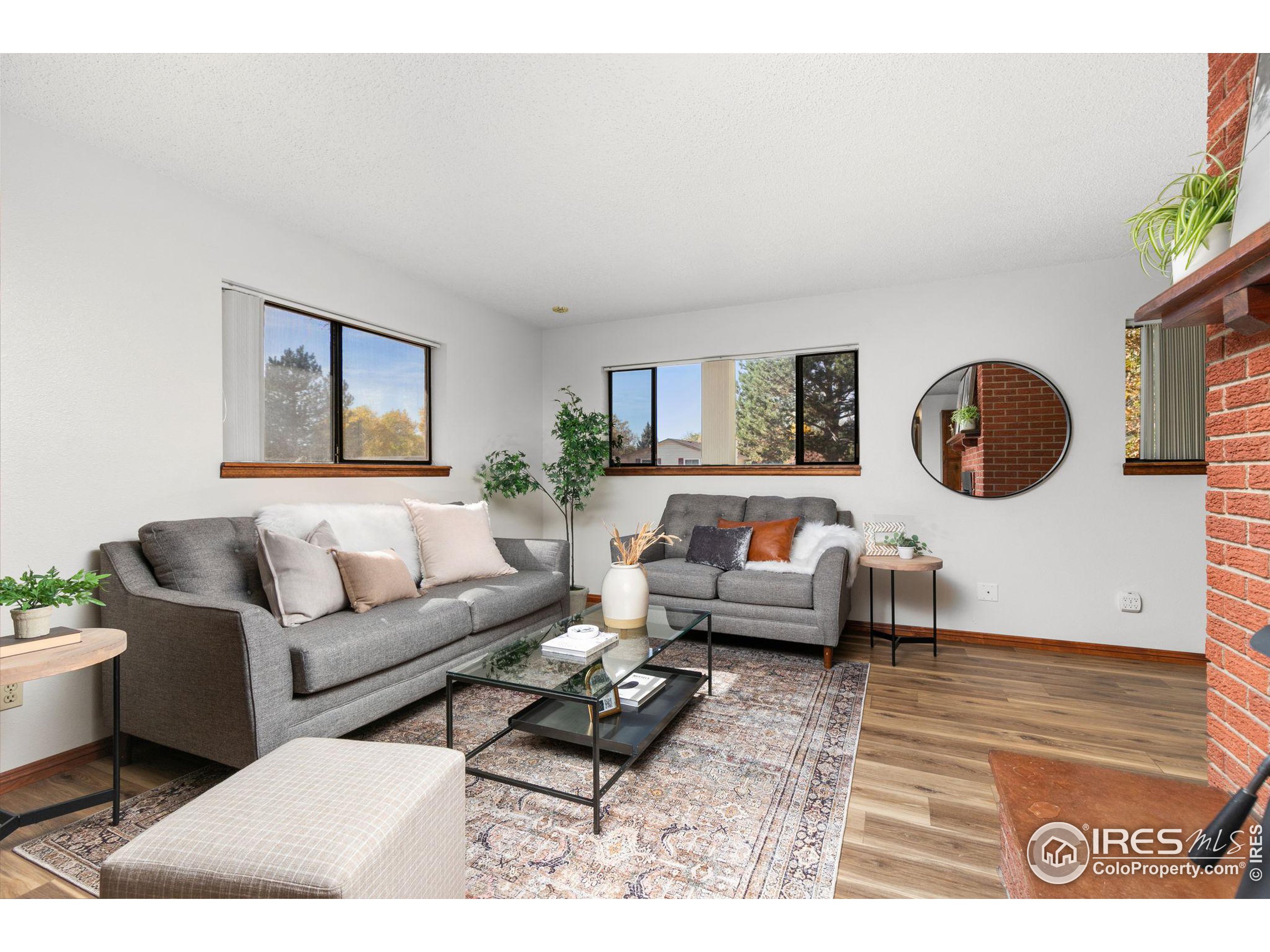1130 Juliana Dr