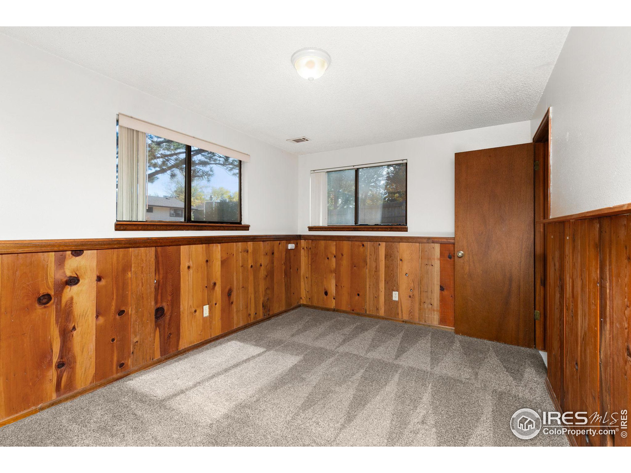 1130 Juliana Dr