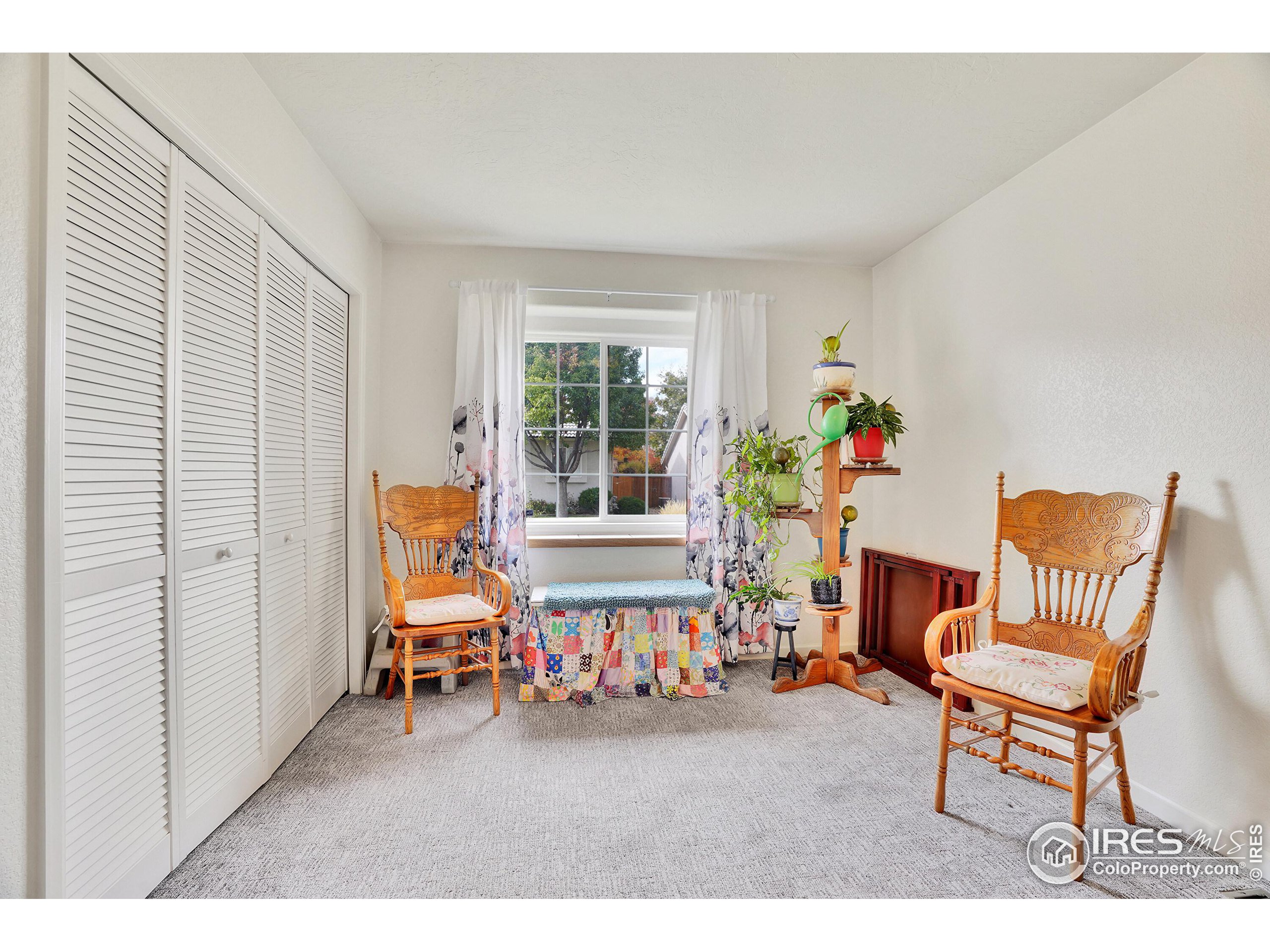5303 W 11th St Rd