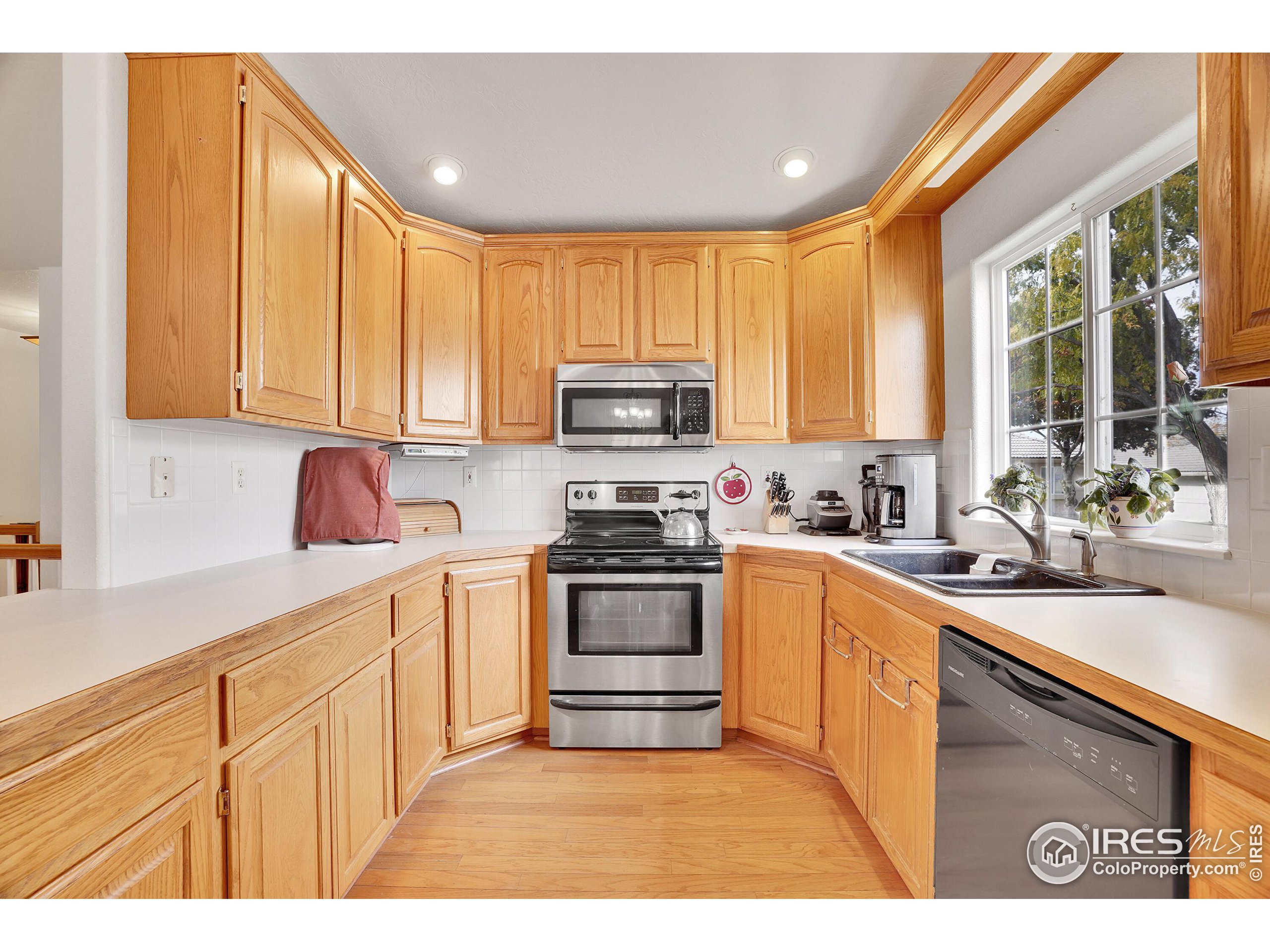 5303 W 11th St Rd