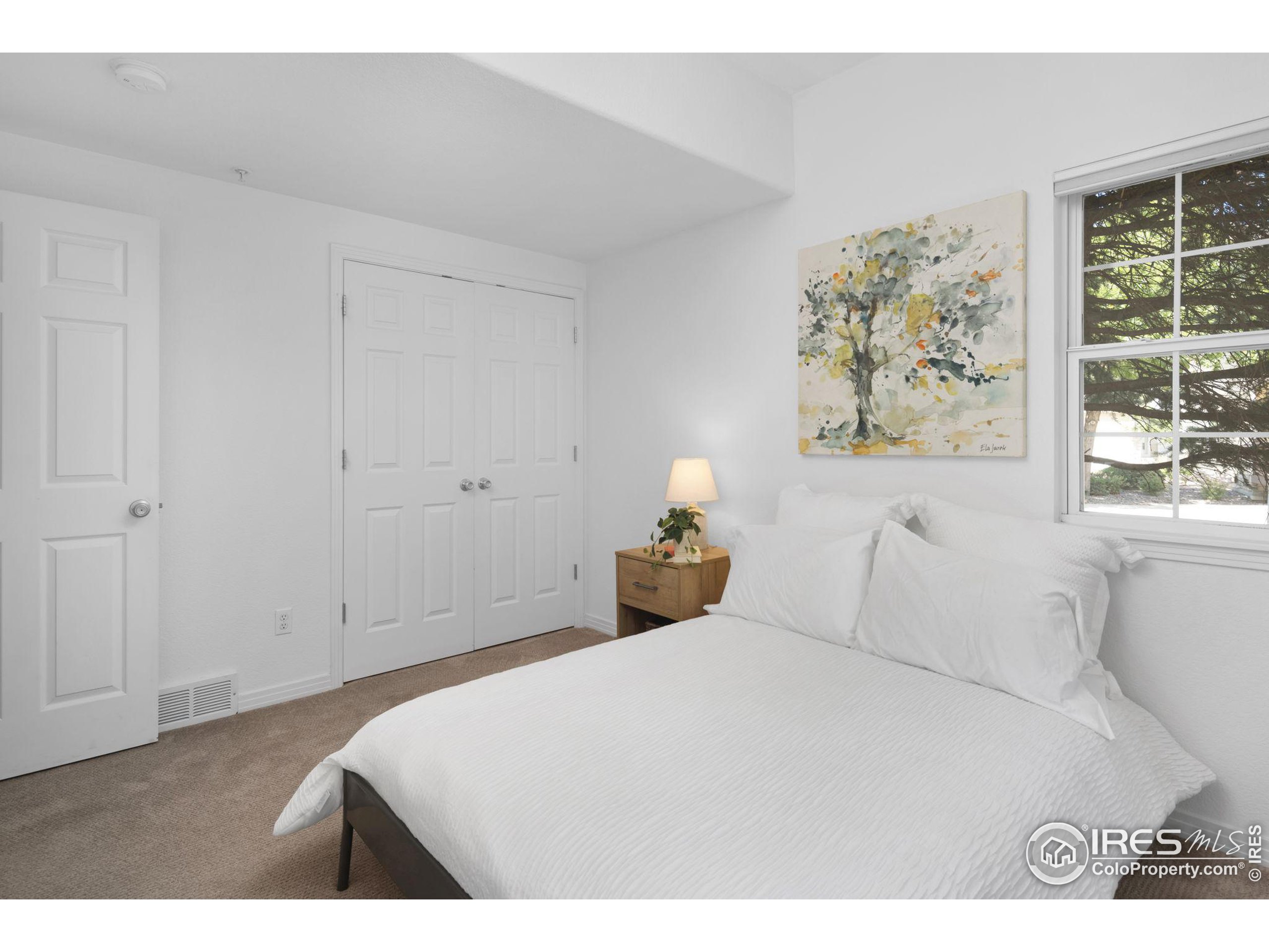 1640 Rockview Cir