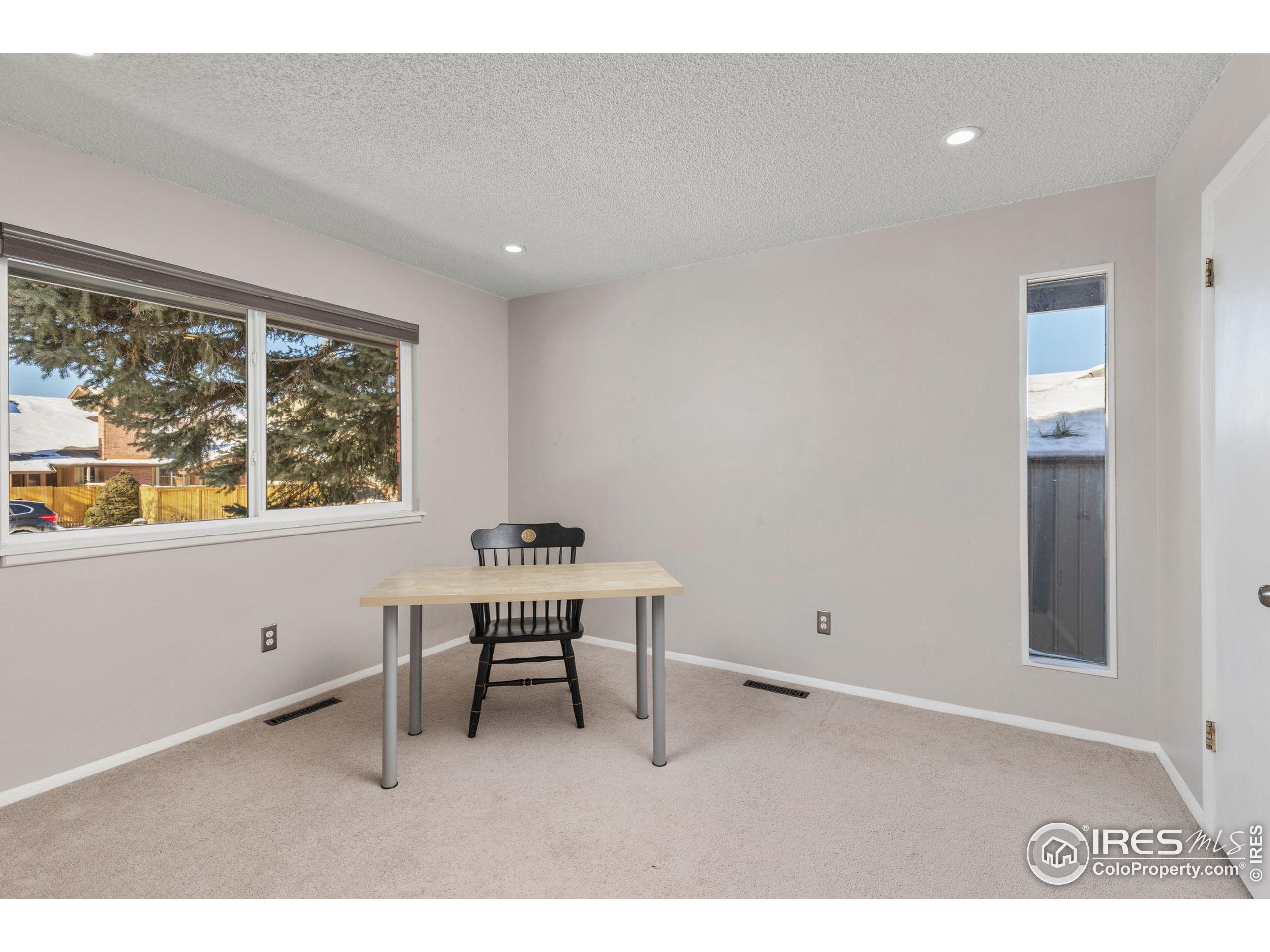 200 Fox Dr
