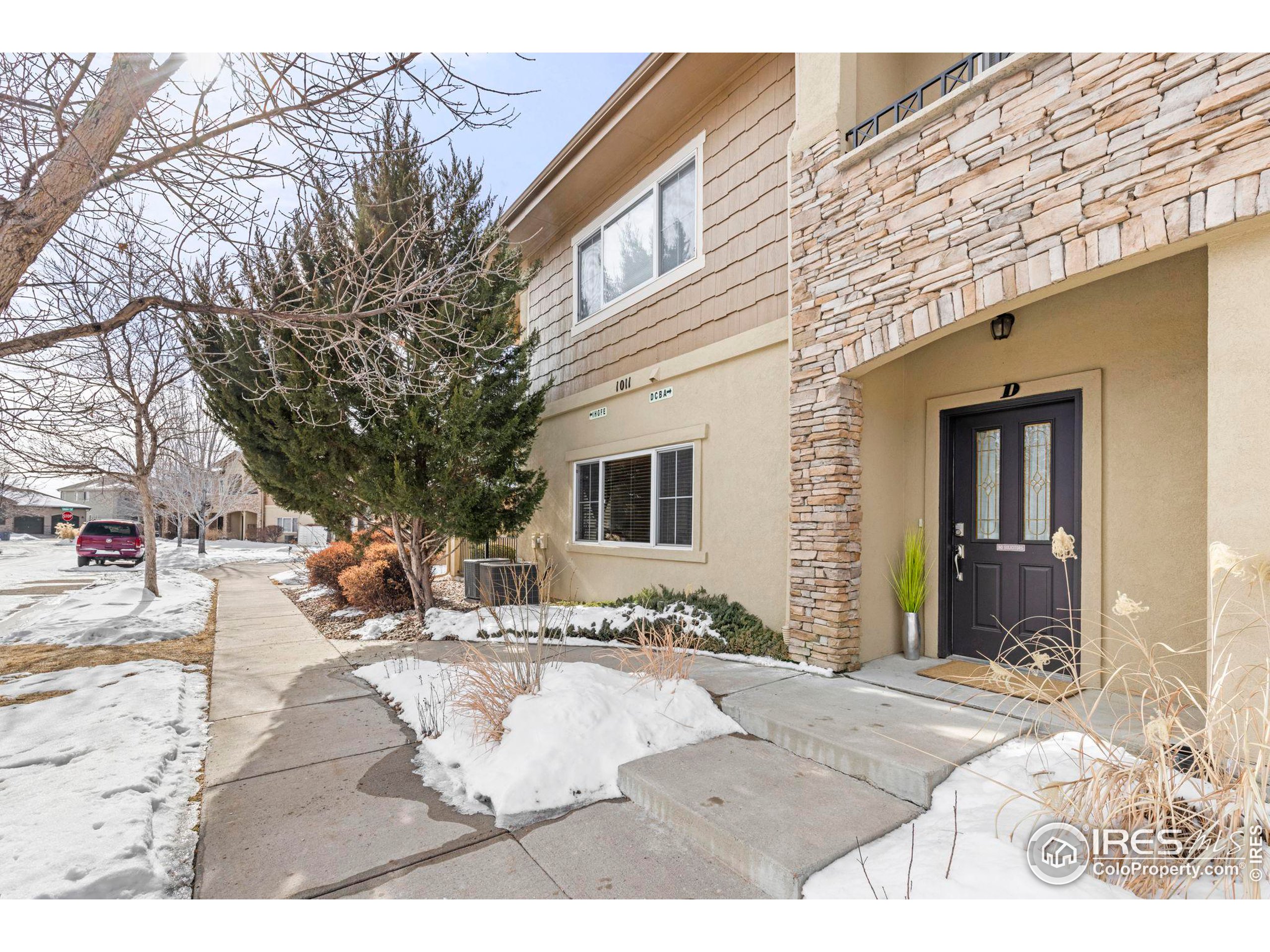 1011 Sonoma Cir D