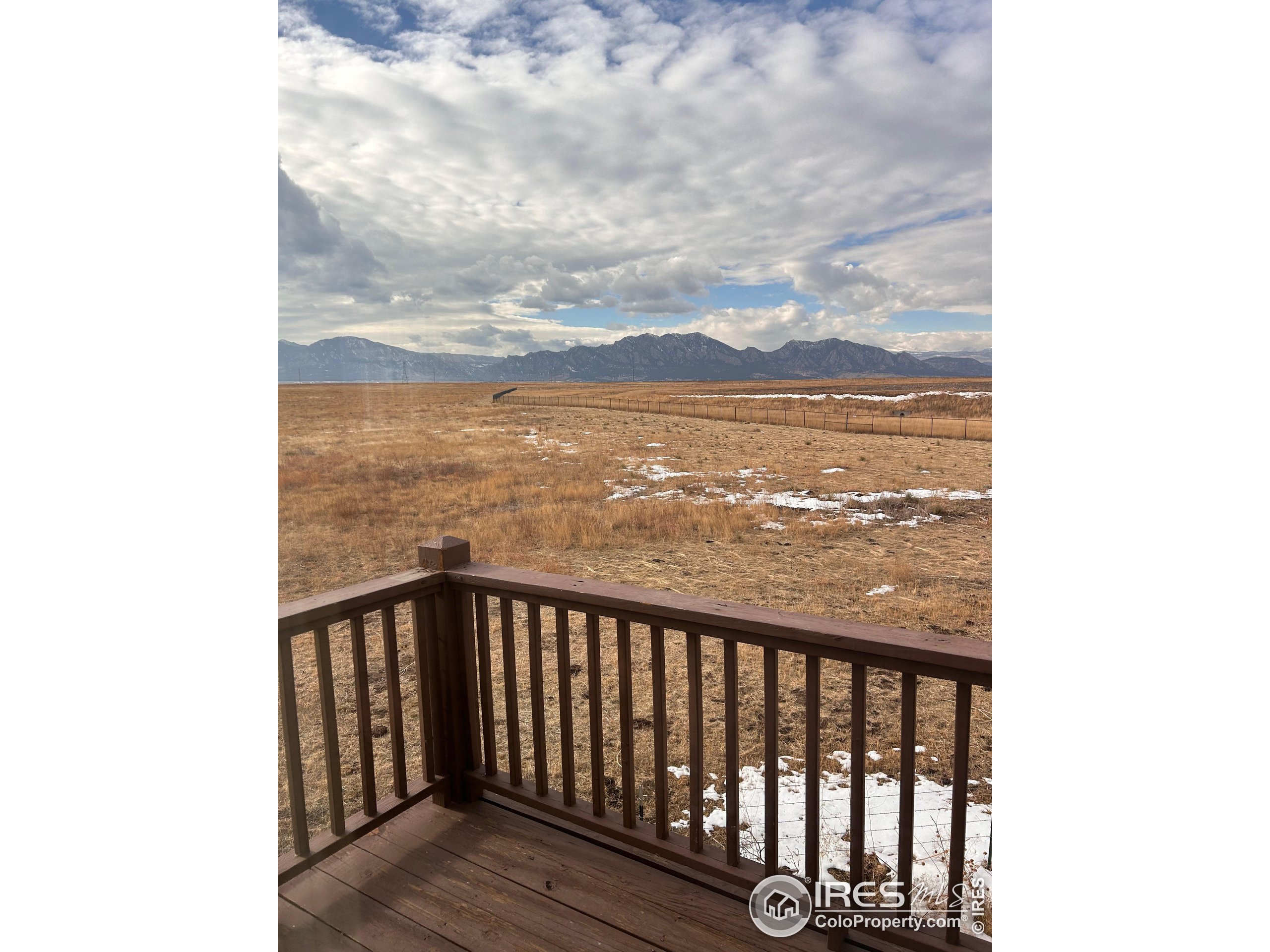 1695 Rockview Cir