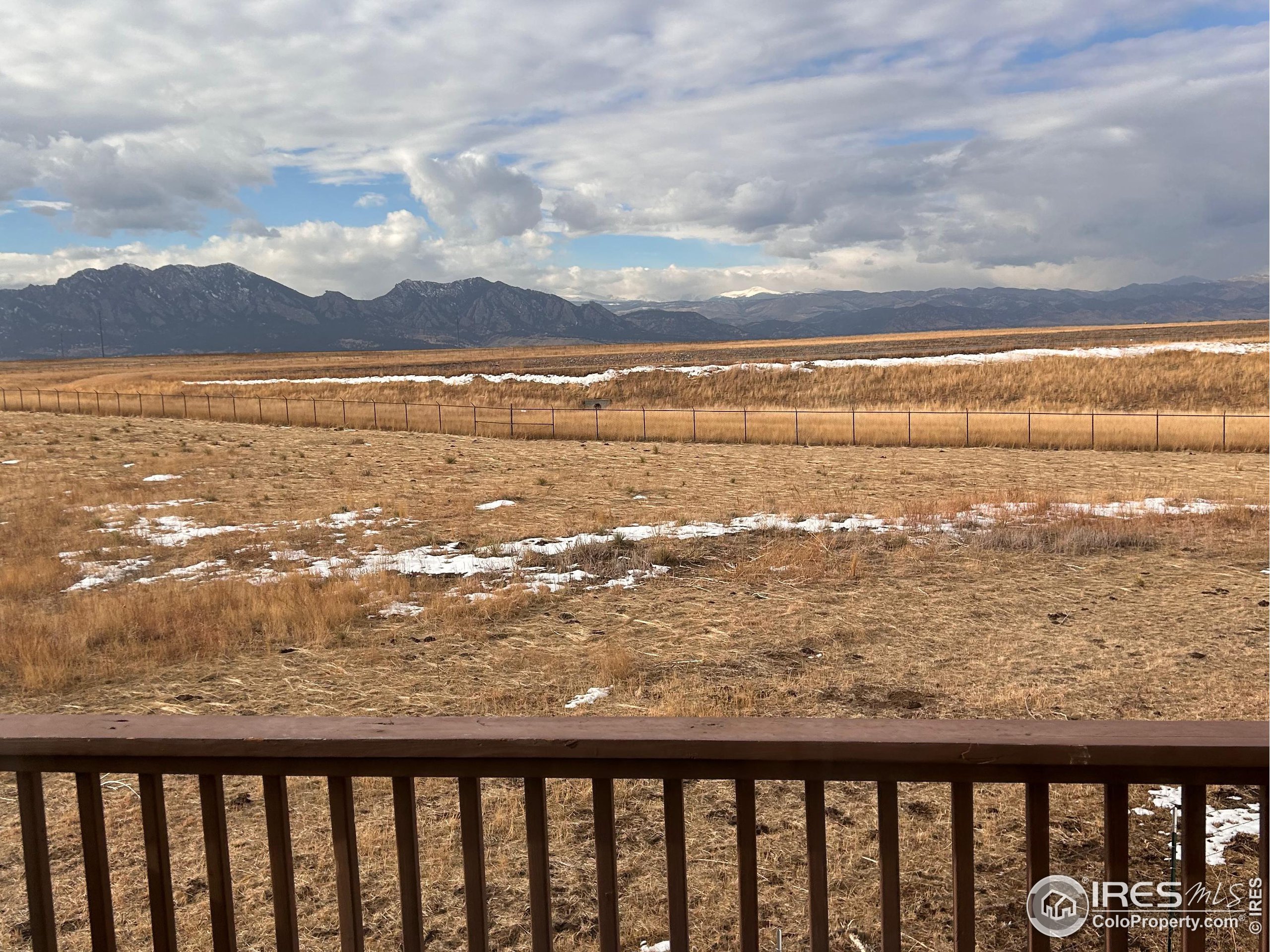 1695 Rockview Cir