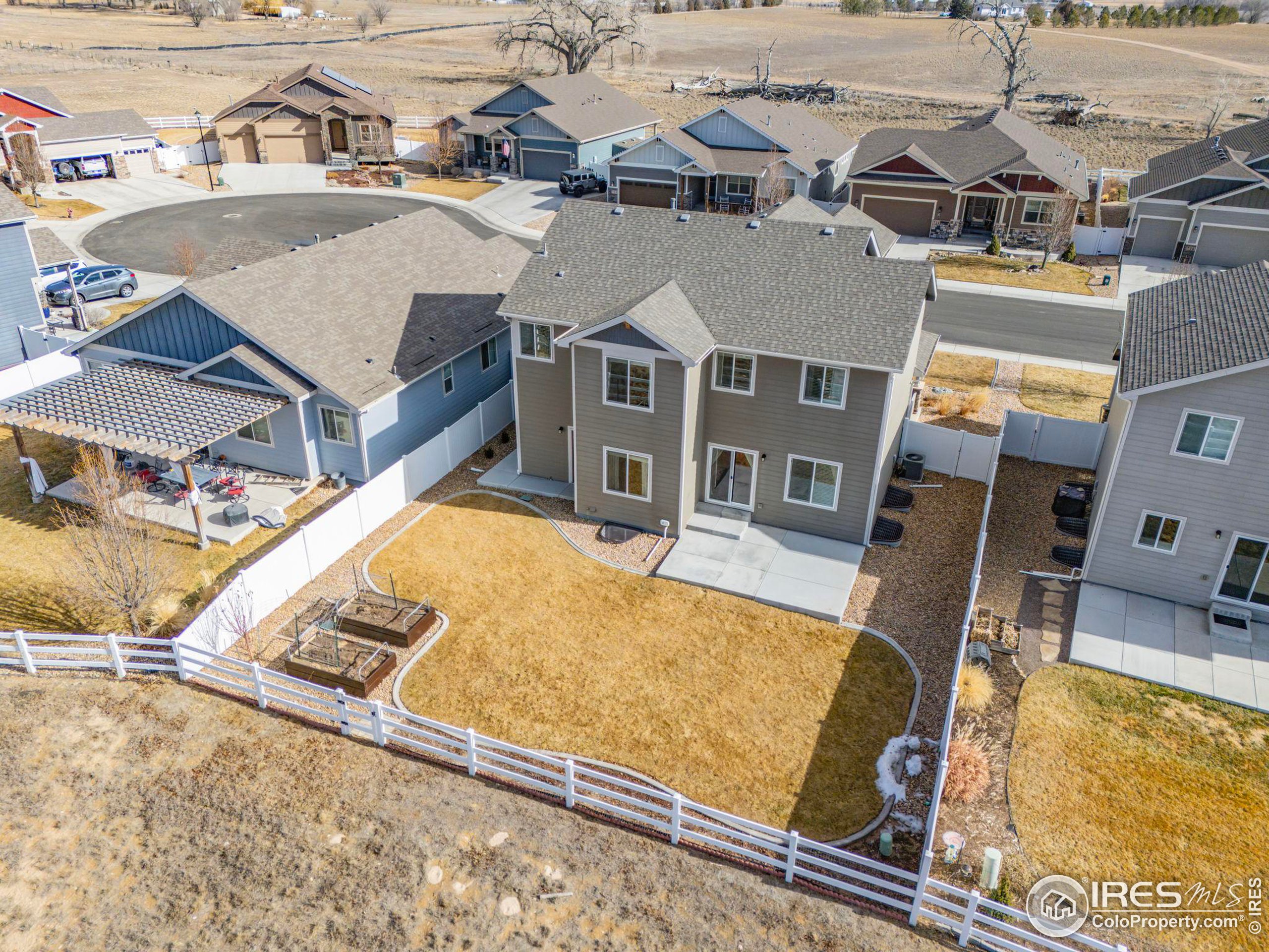 723 Vermilion Peak Ct