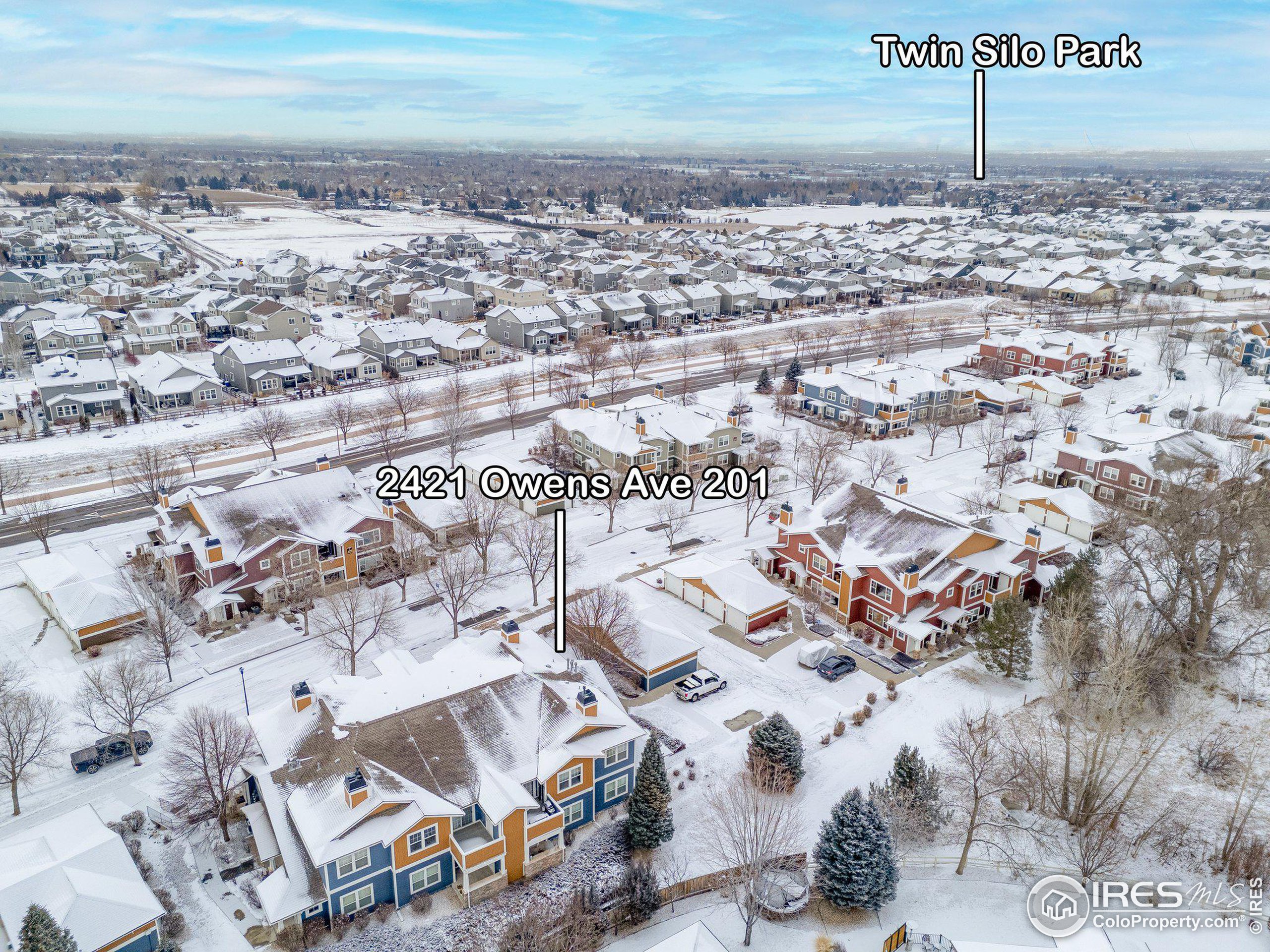 2421 Owens Ave 201