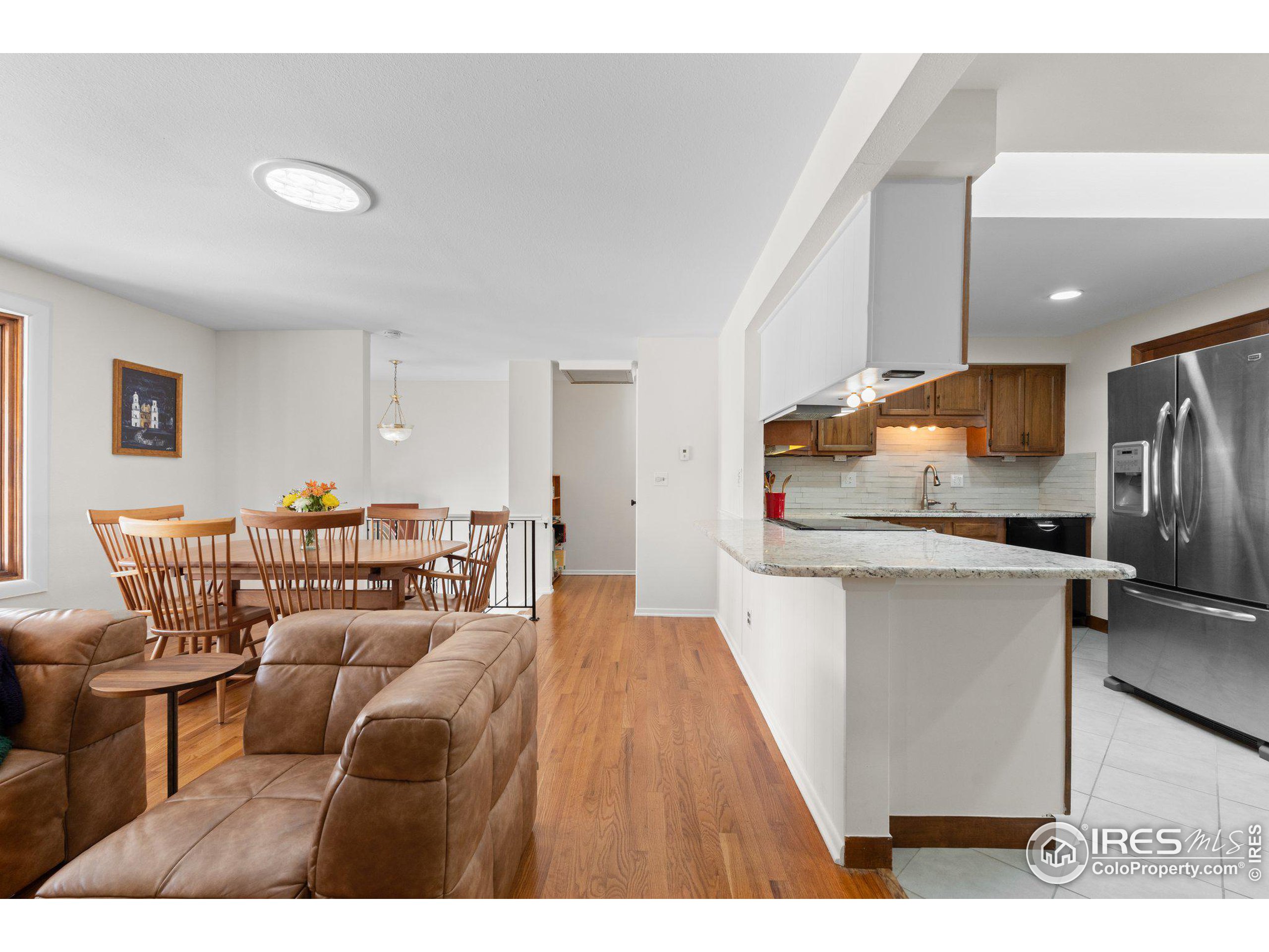 255 Iroquois Dr