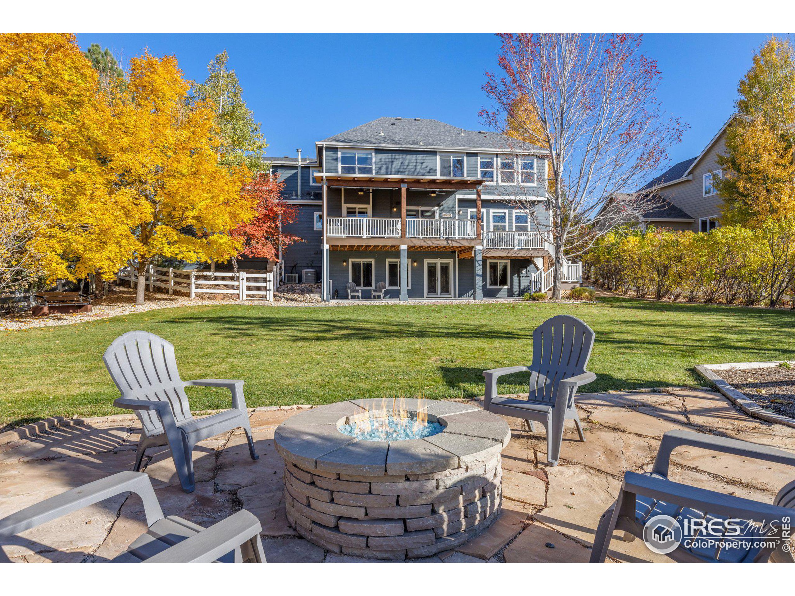 8275 Sand Dollar Dr