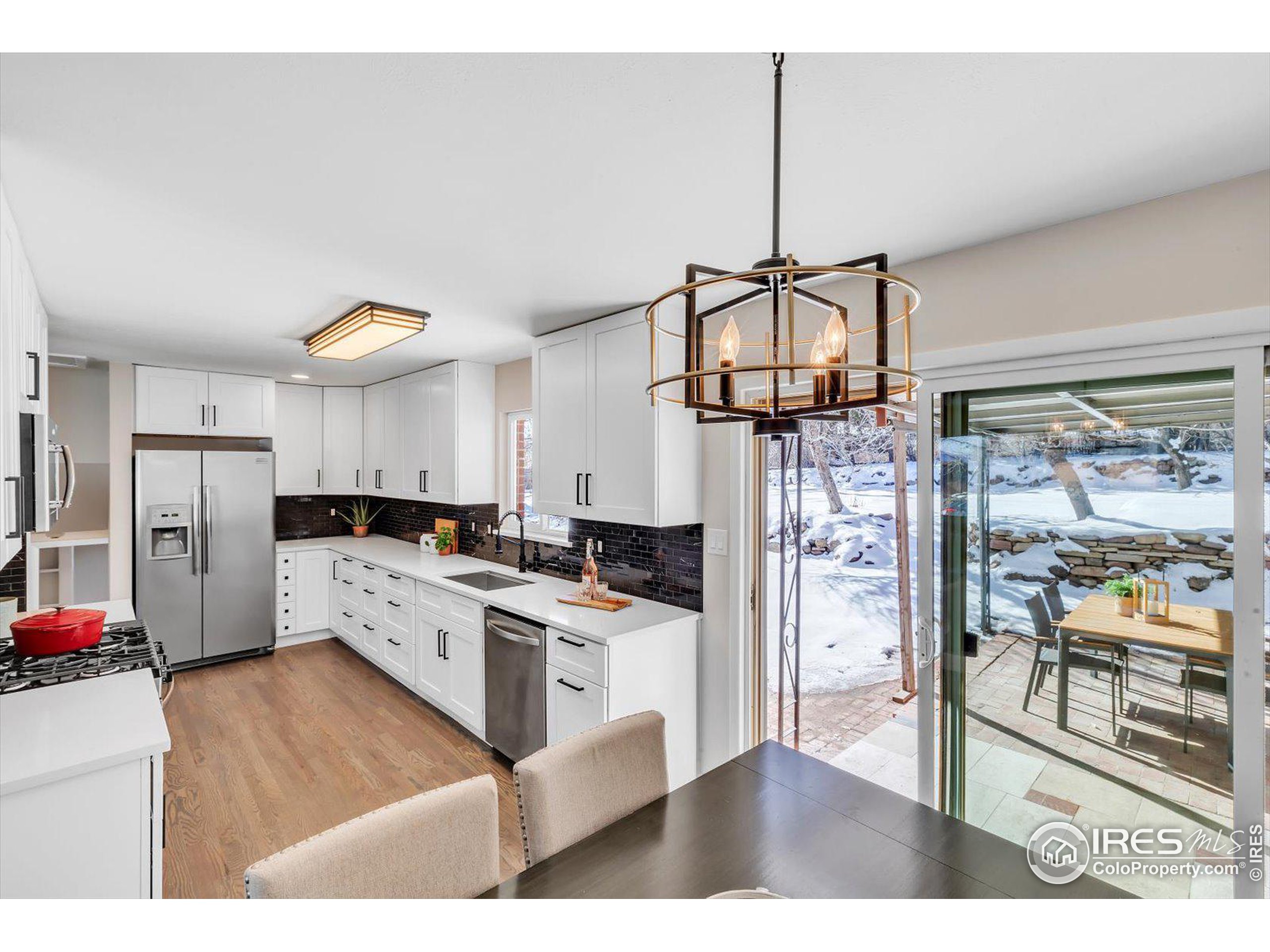 845 Hartford Dr