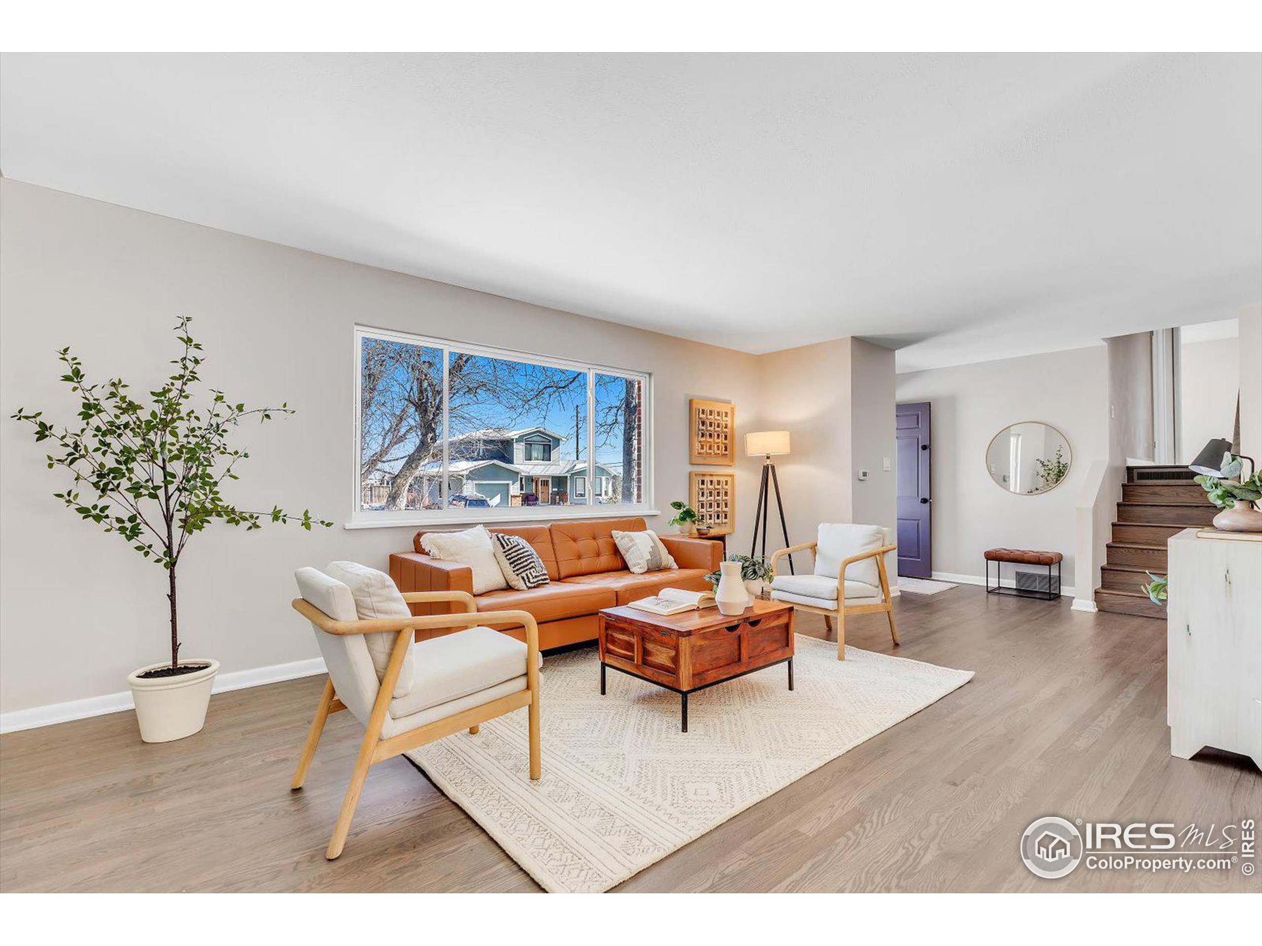 845 Hartford Dr