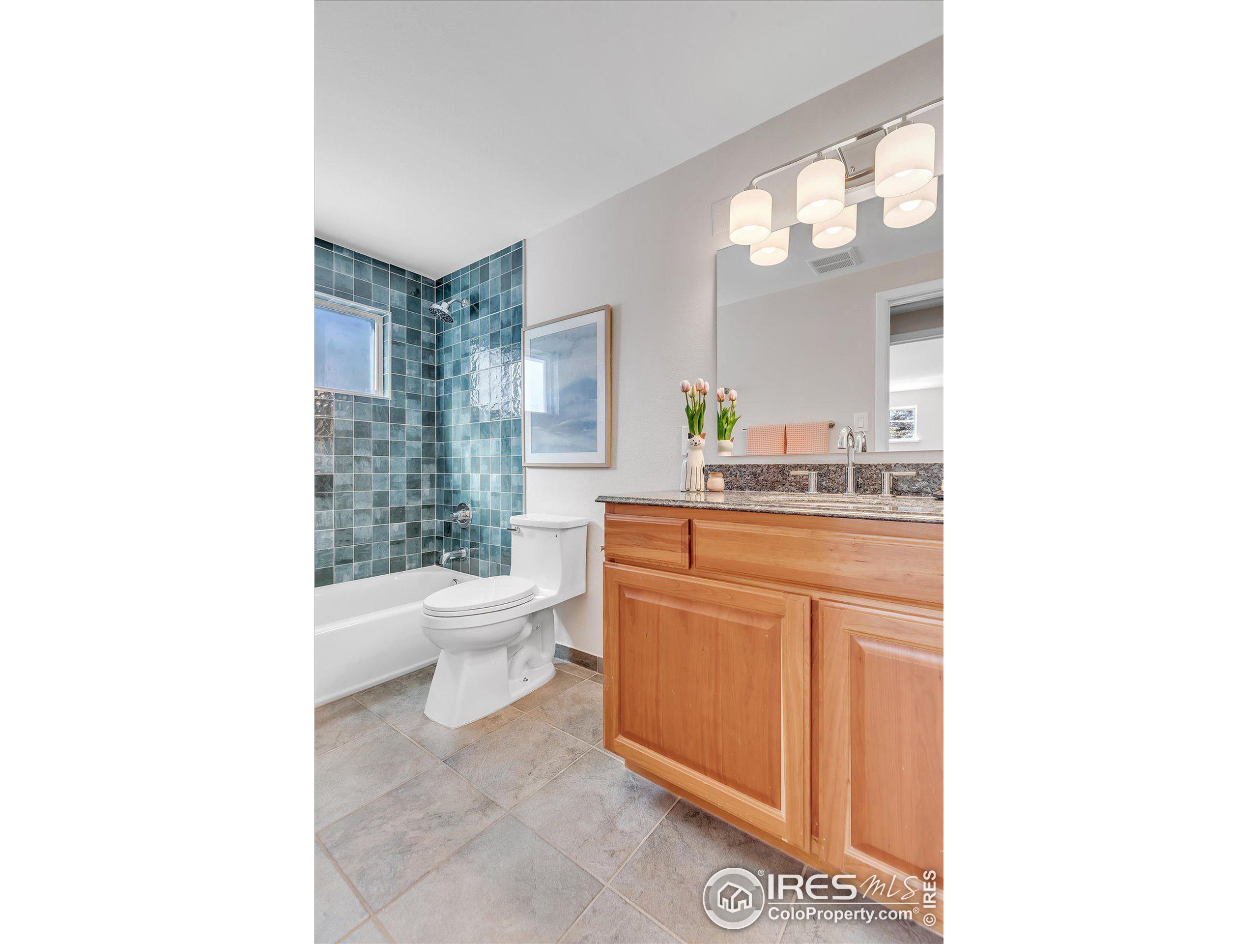 845 Hartford Dr