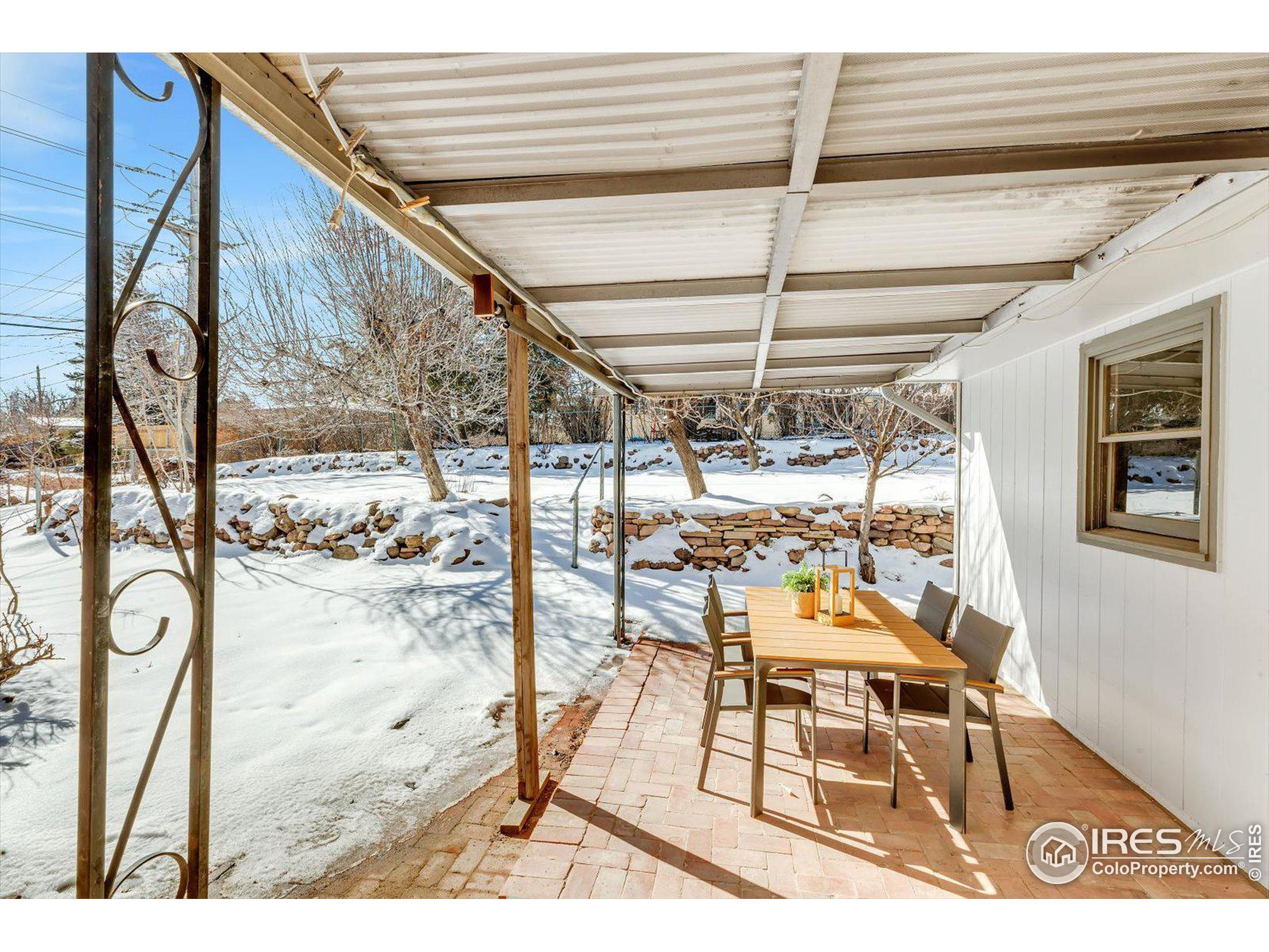 845 Hartford Dr