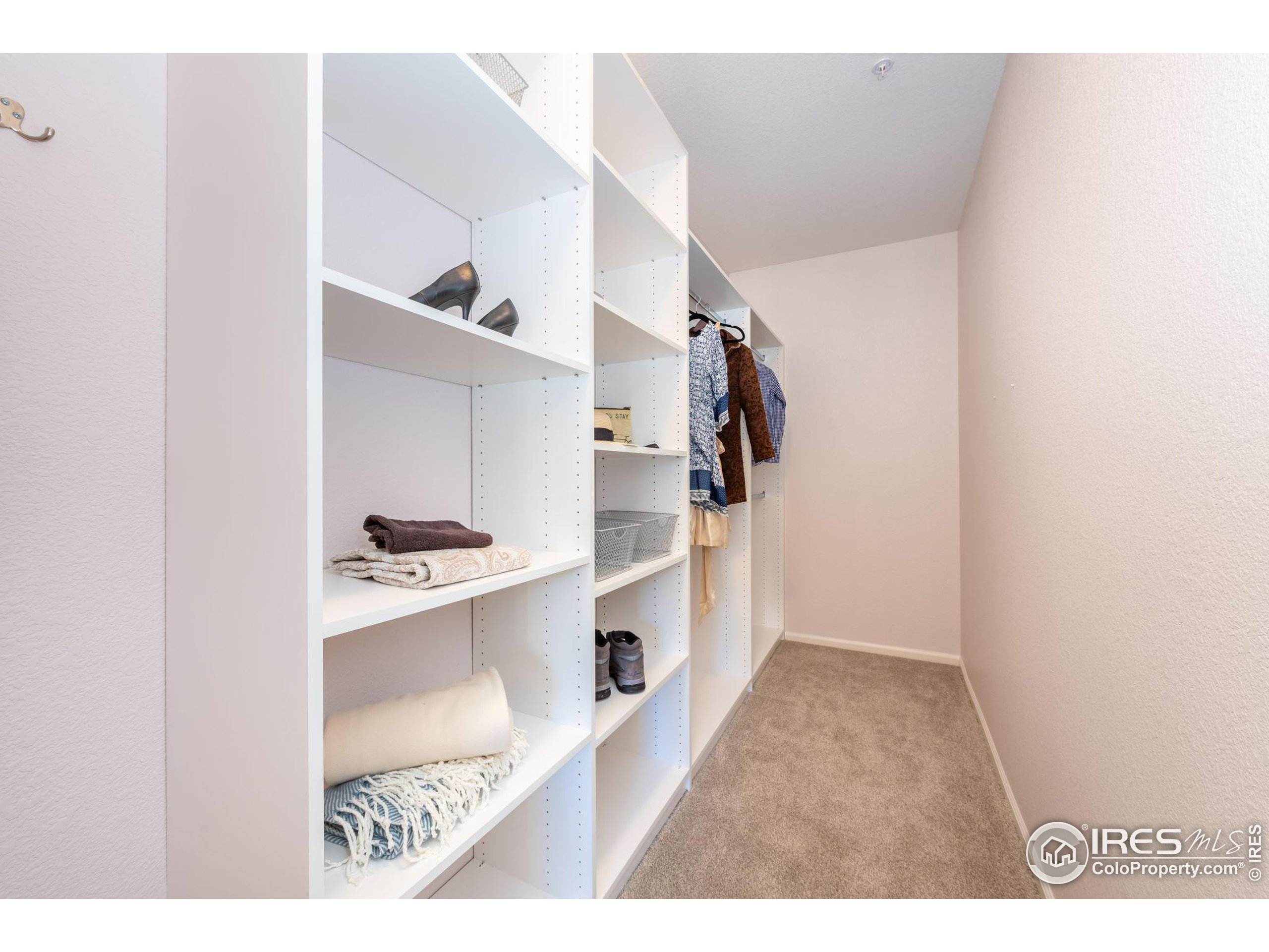 3100 Blue Sky Cir 14-205