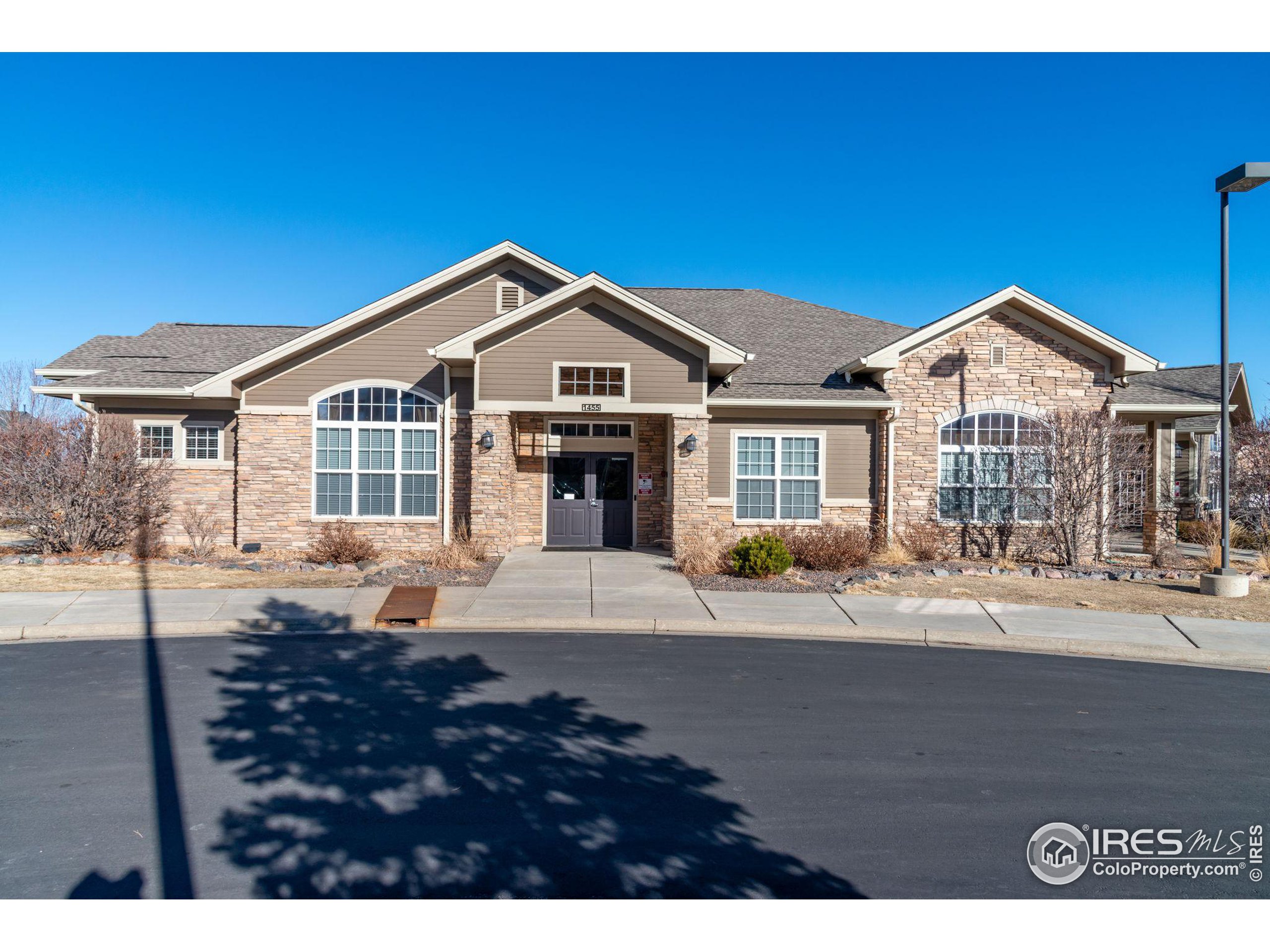 3100 Blue Sky Cir 14-205
