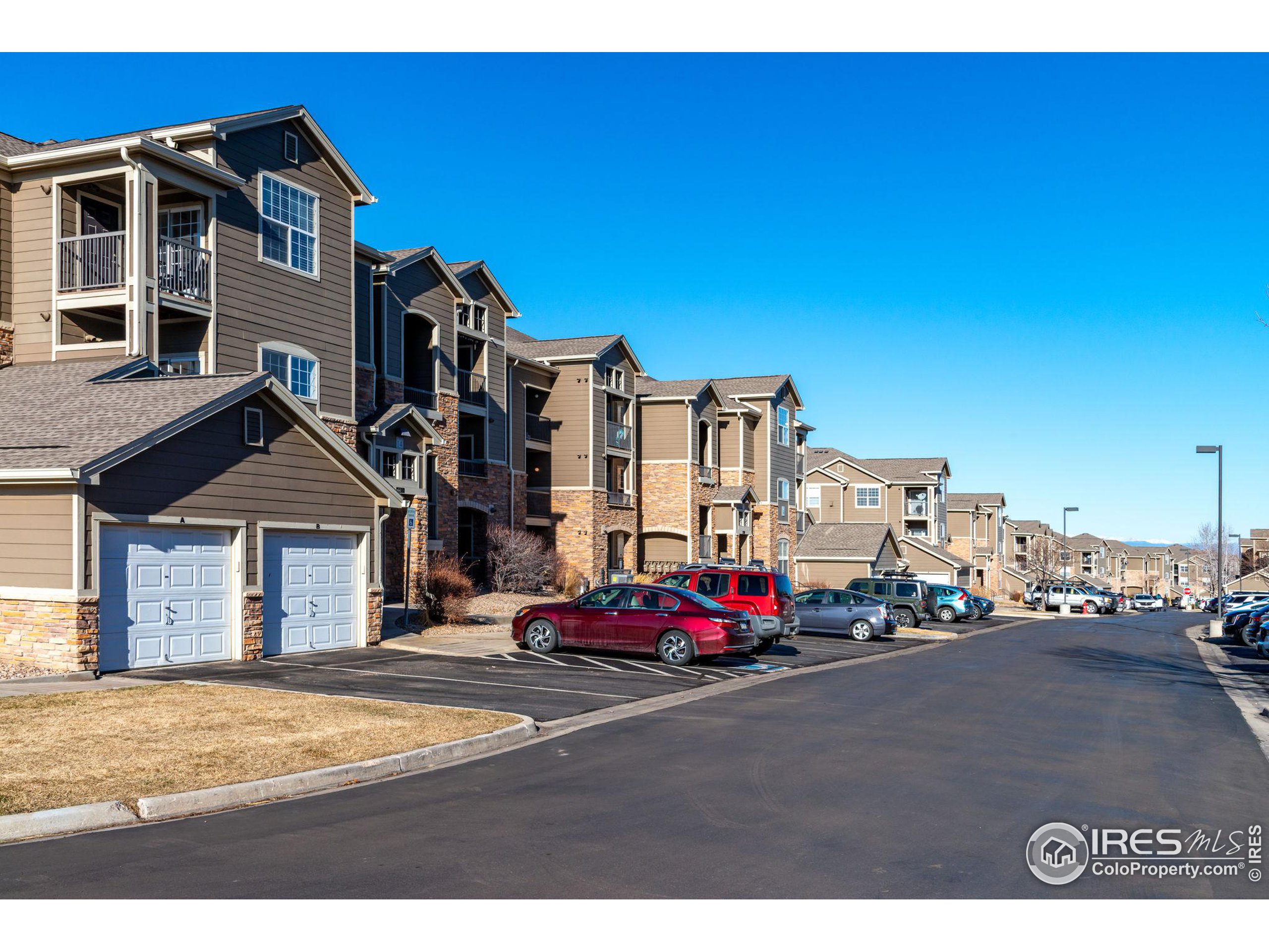 3100 Blue Sky Cir 14-205