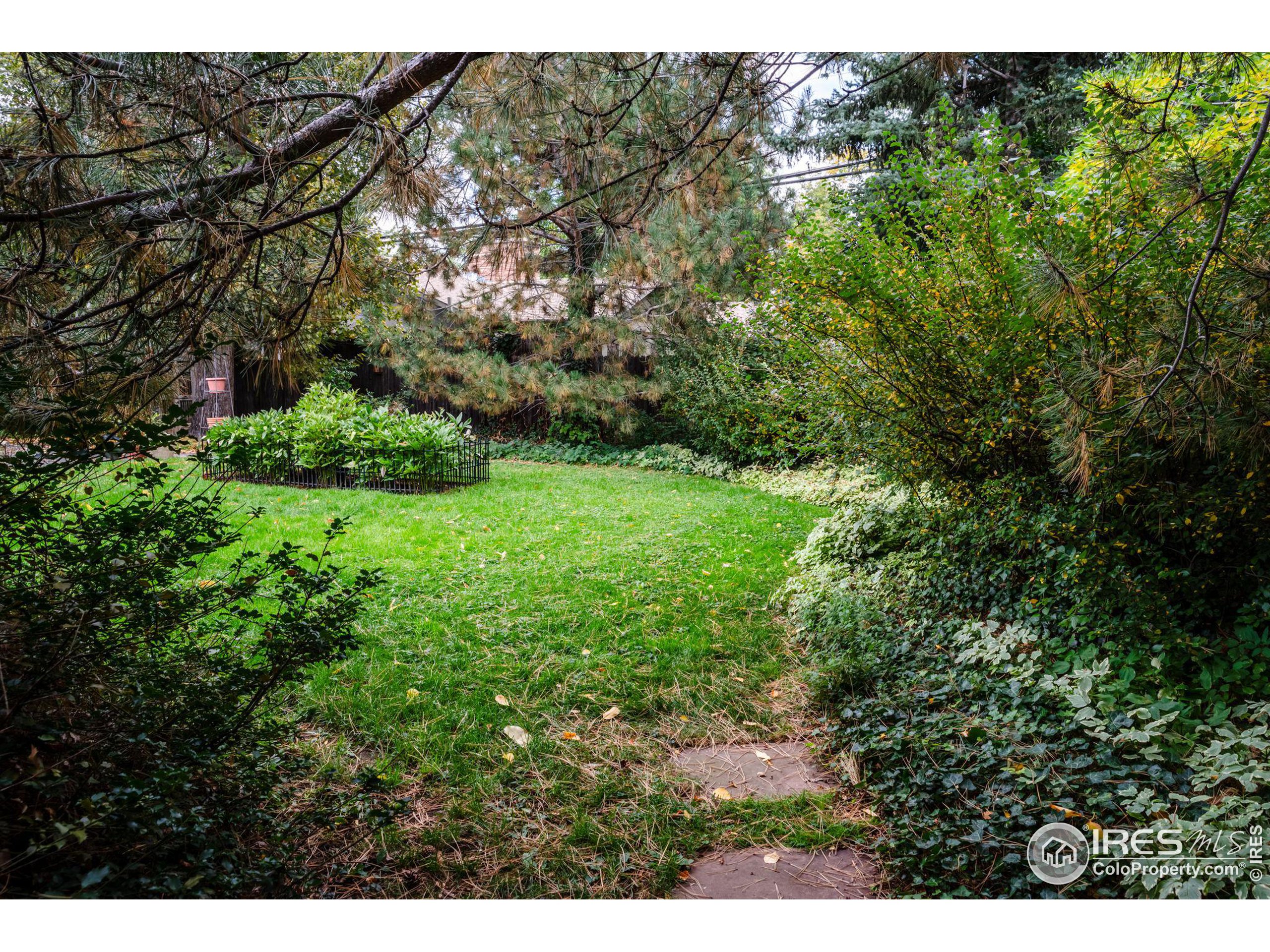 390 Inca Pkwy