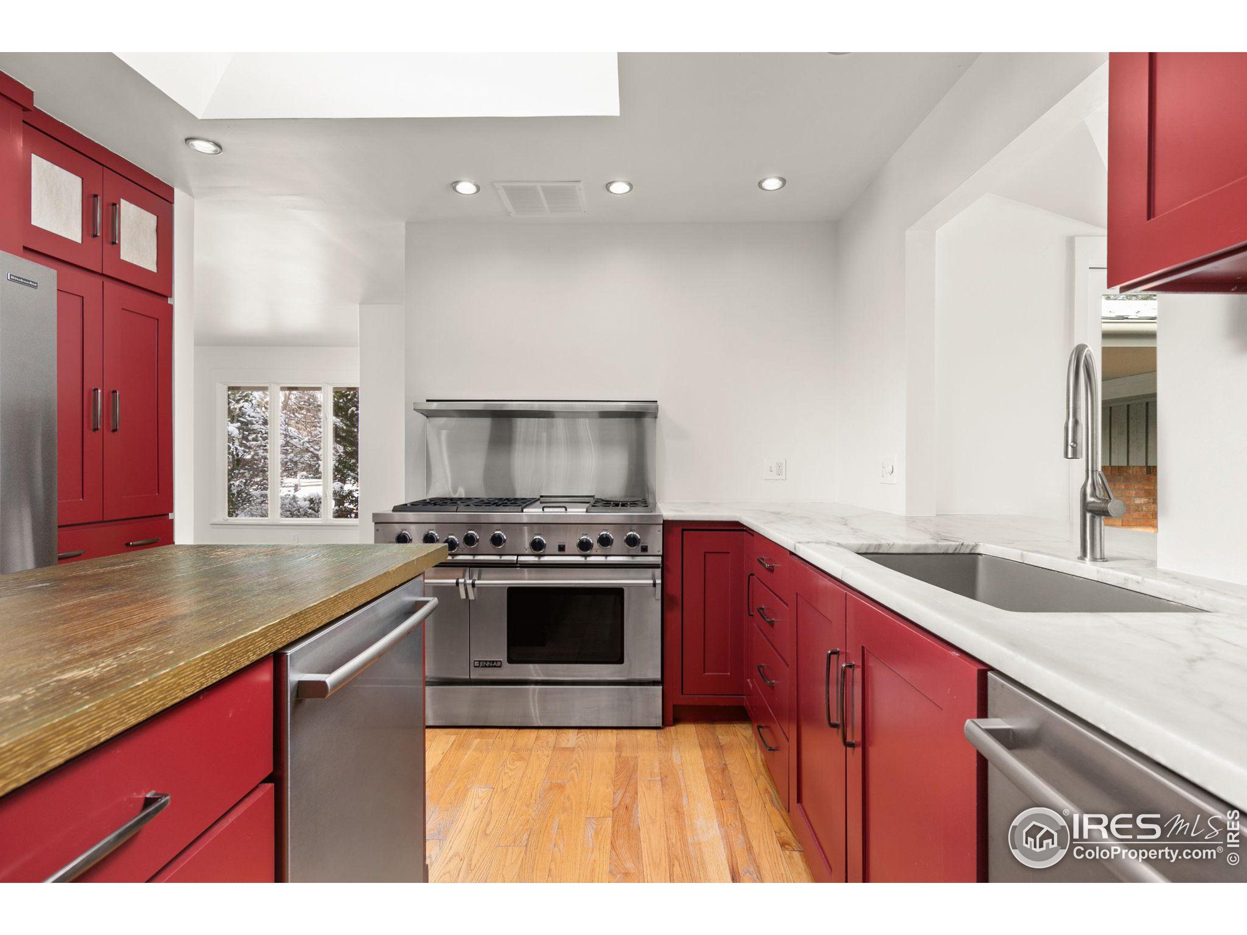 390 Inca Pkwy